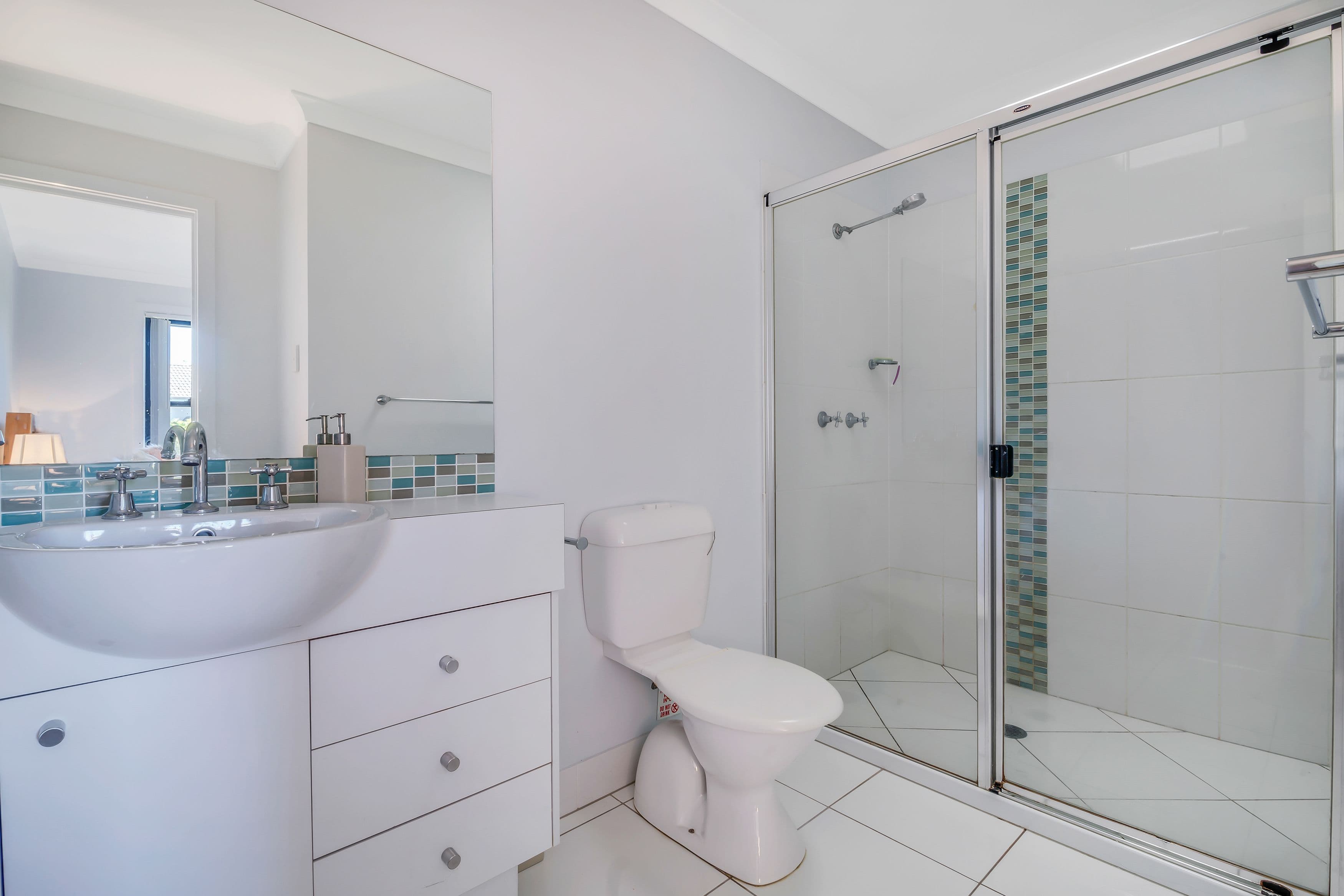 2-23 Pepper Tree Drive, Holmview QLD 4207, Holmview - Thumbnail 3