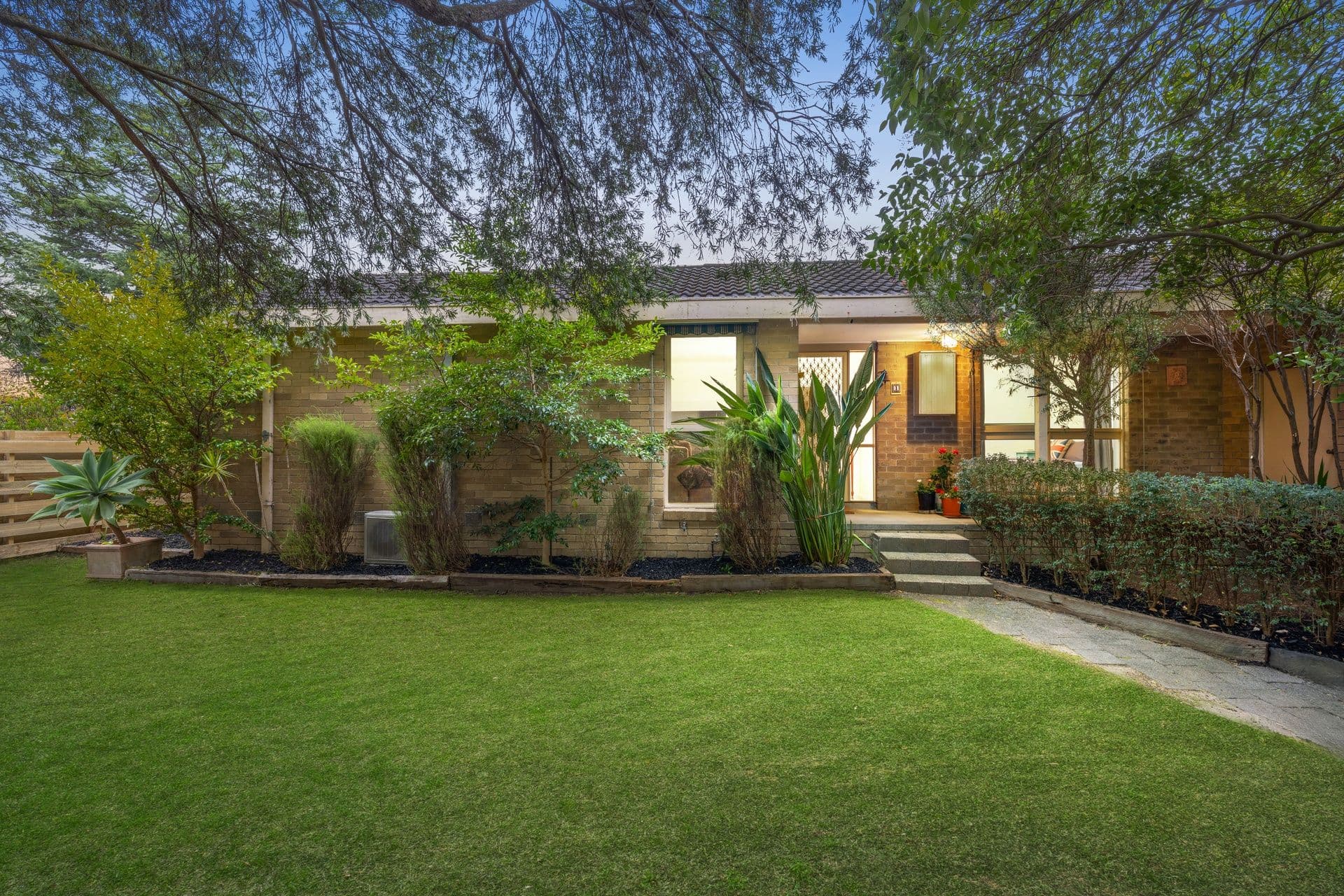 4 Bolan Street, Glen Waverley VIC 3150, Glen Waverley - Image 1