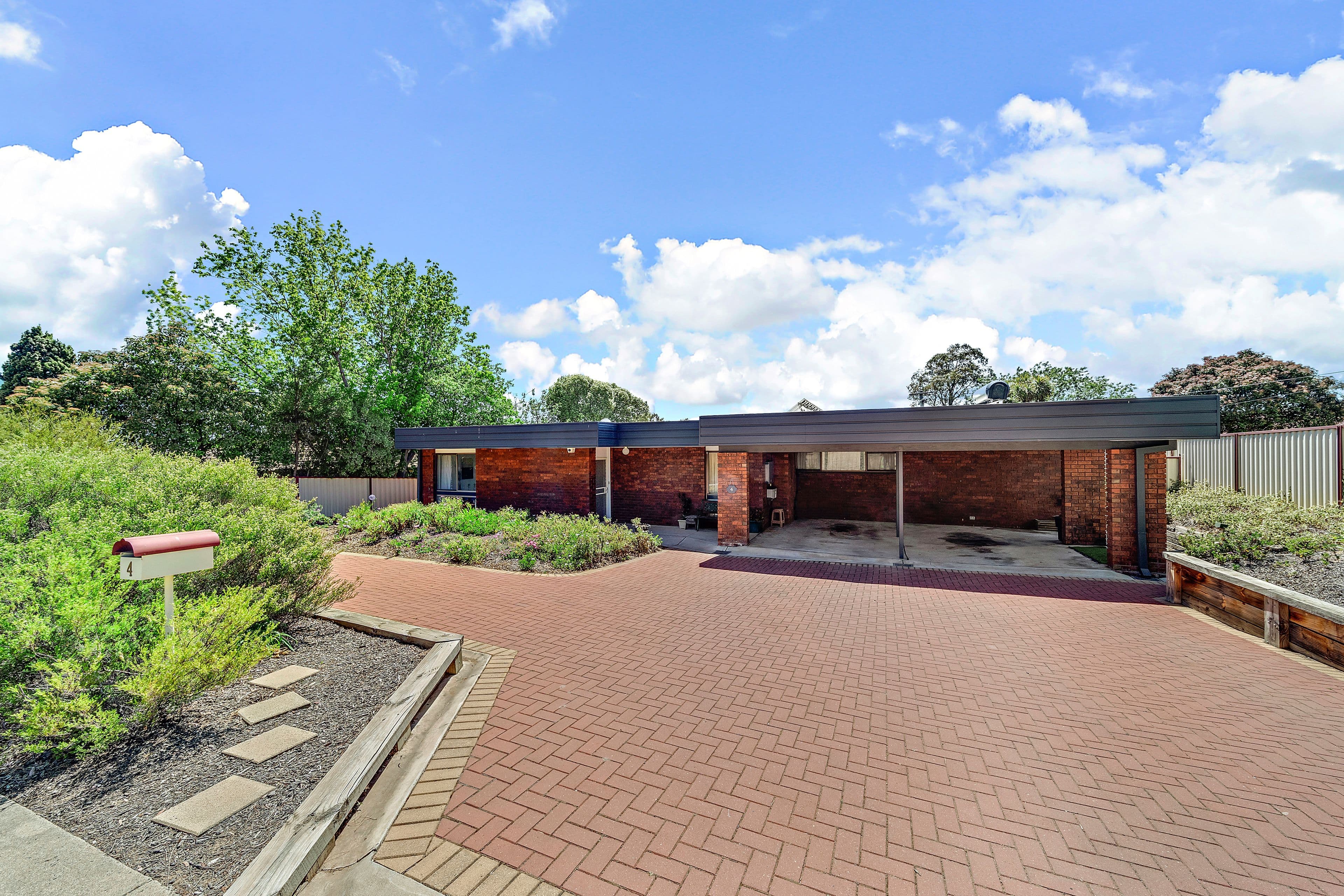 4 Spofforth Street, Holt ACT 2615, Holt - Thumbnail 2