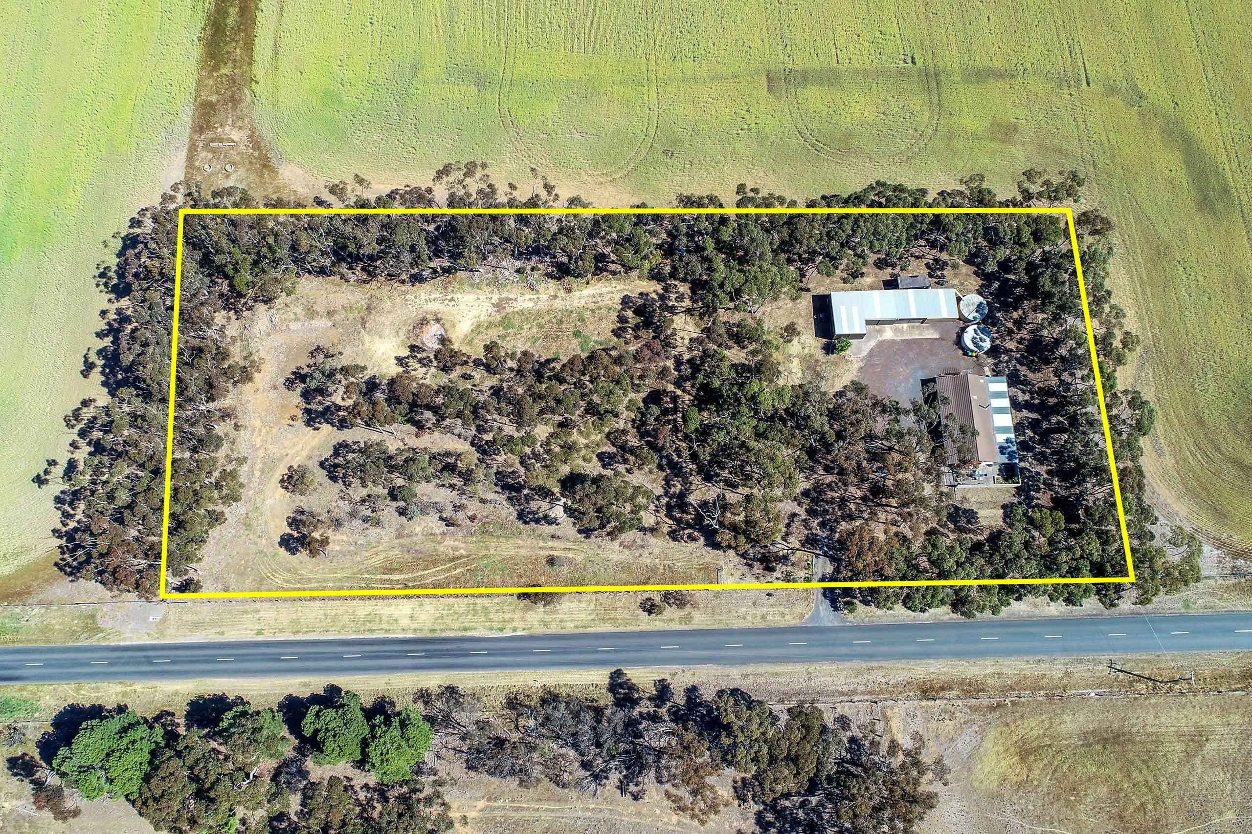 345 Carrs Road, ANAKIE VIC 3213, Anakie - Thumbnail 6