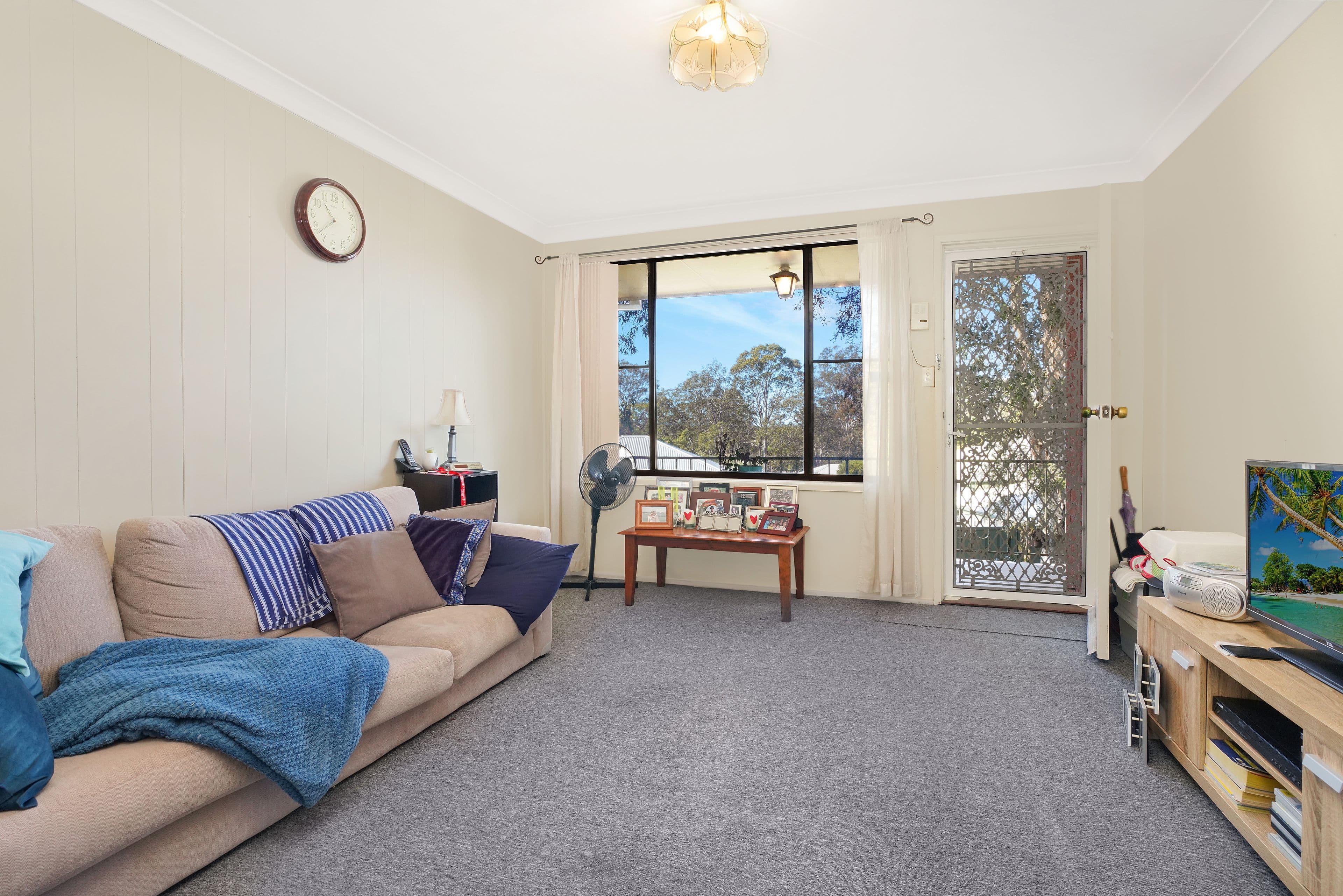6 Joyce Avenue, Wyong NSW 2259, Wyong - Thumbnail 2