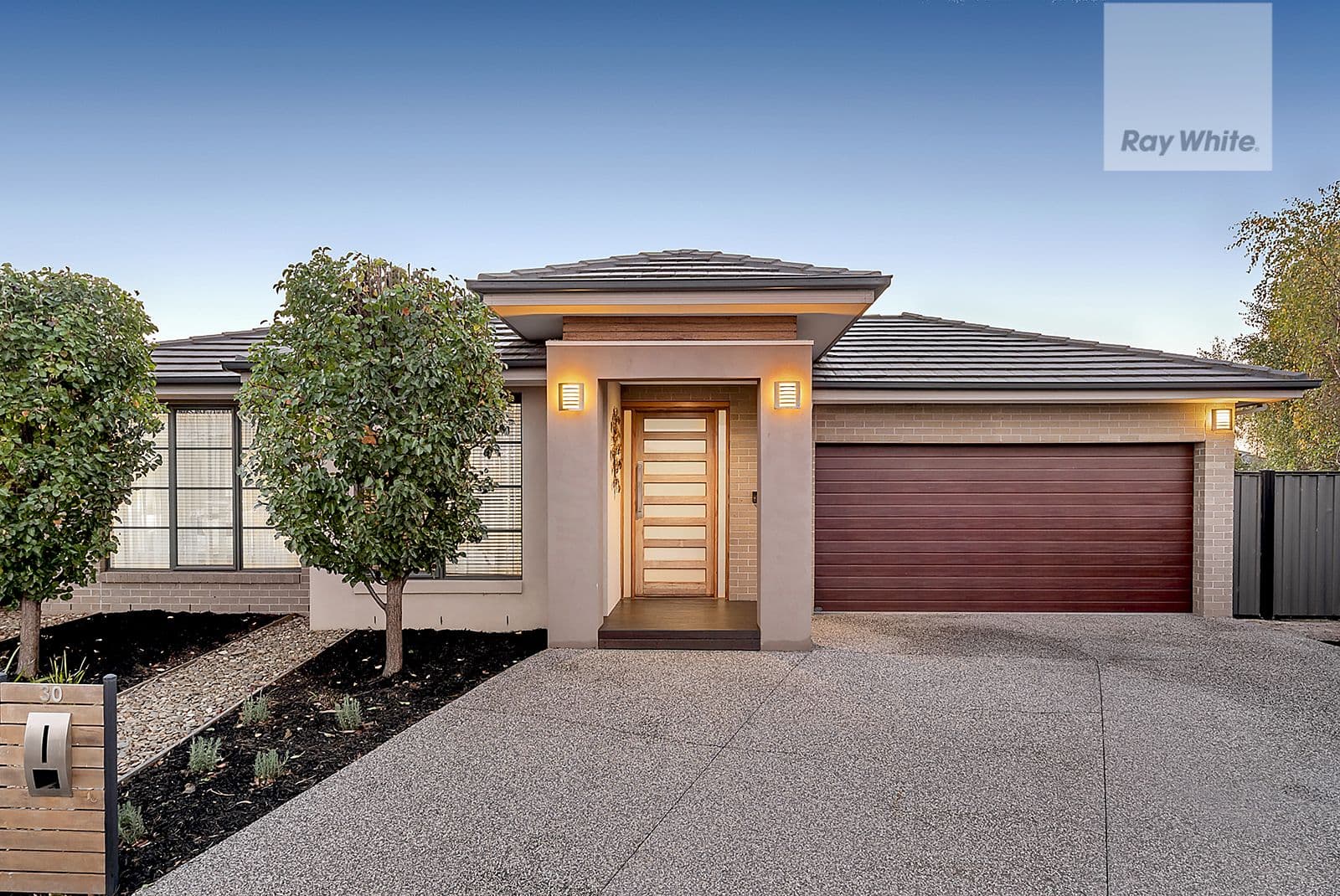 30 Kelway Street, Craigieburn VIC 3064, Craigieburn - Image 1
