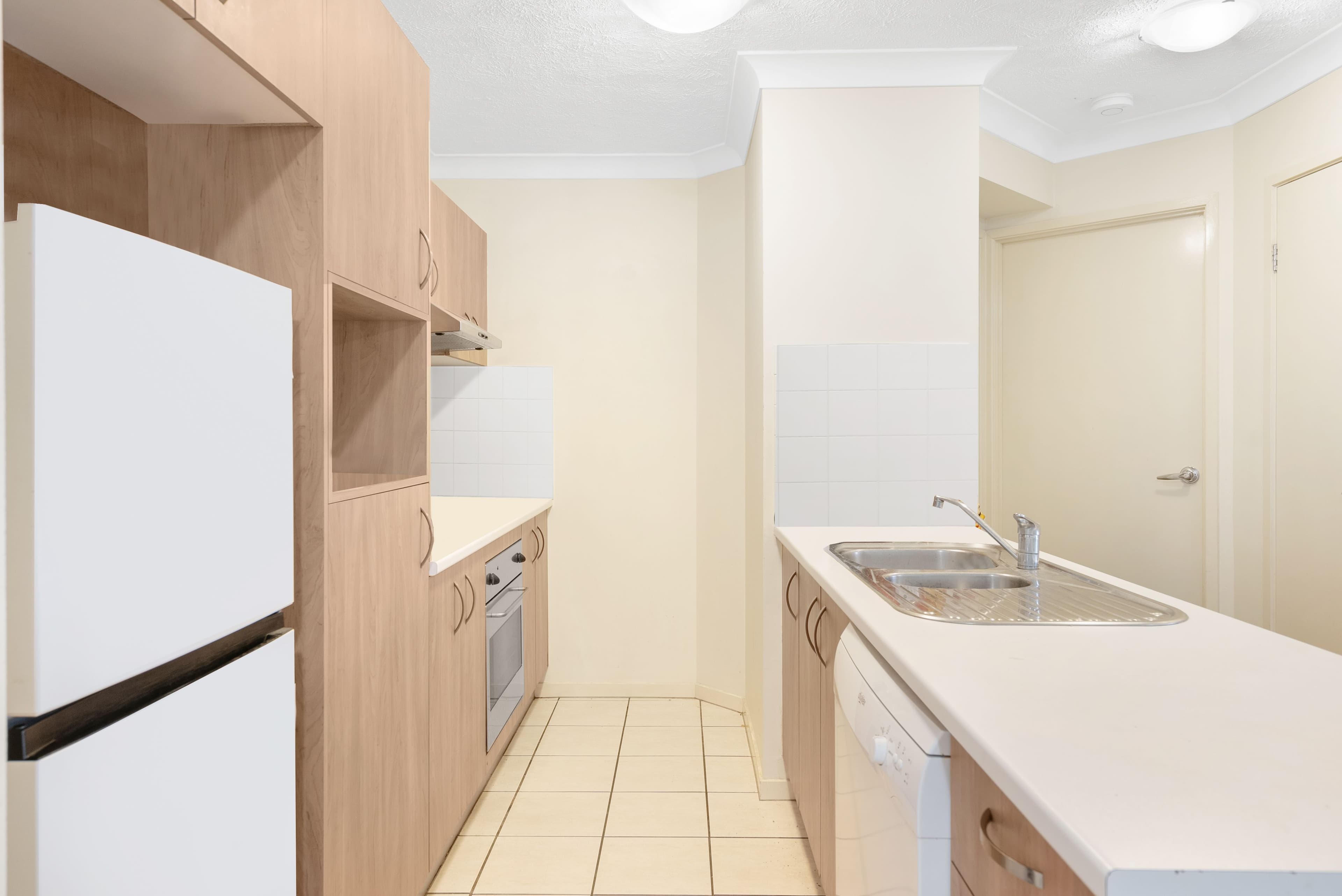 18 Mascar Street, Upper Mount Gravatt QLD 4122, Upper Mount Gravatt - Thumbnail 4