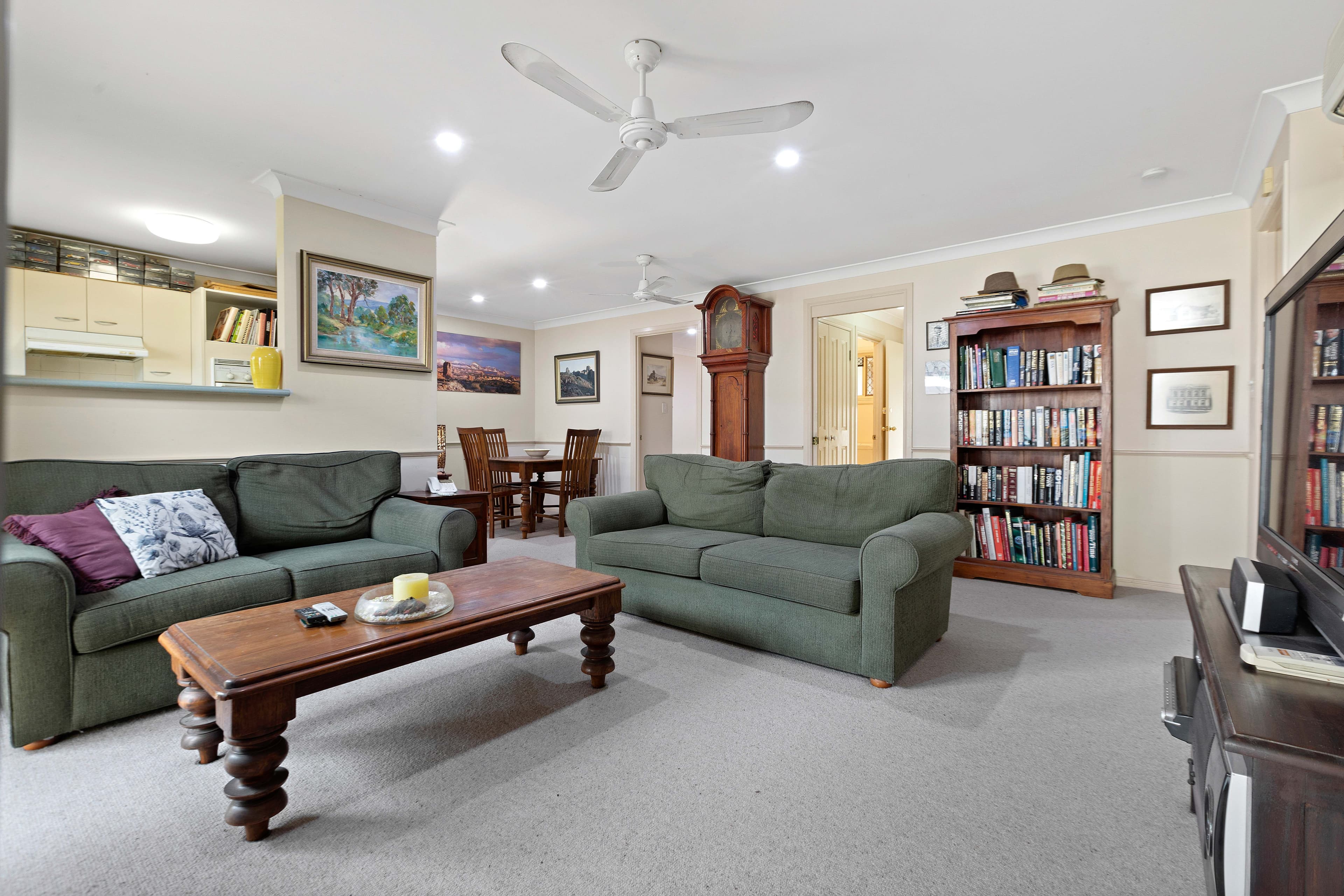 40 Kates Street, Morningside QLD 4170, Morningside - Thumbnail 2
