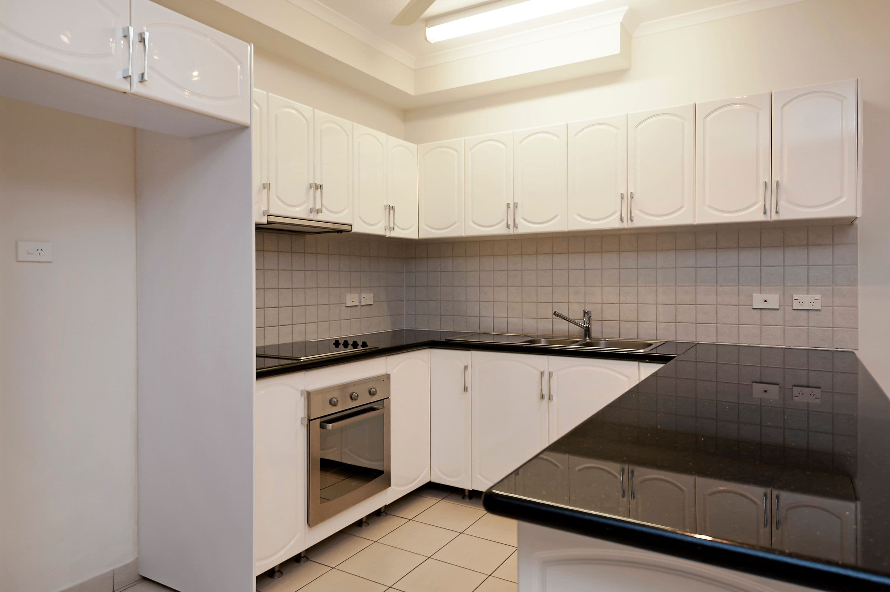 2/25 Sunset Drive, Coconut Grove NT 0810, Coconut Grove - Thumbnail 2