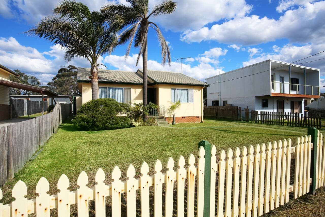 140 The Lake Circuit, Culburra Beach - Image 1
