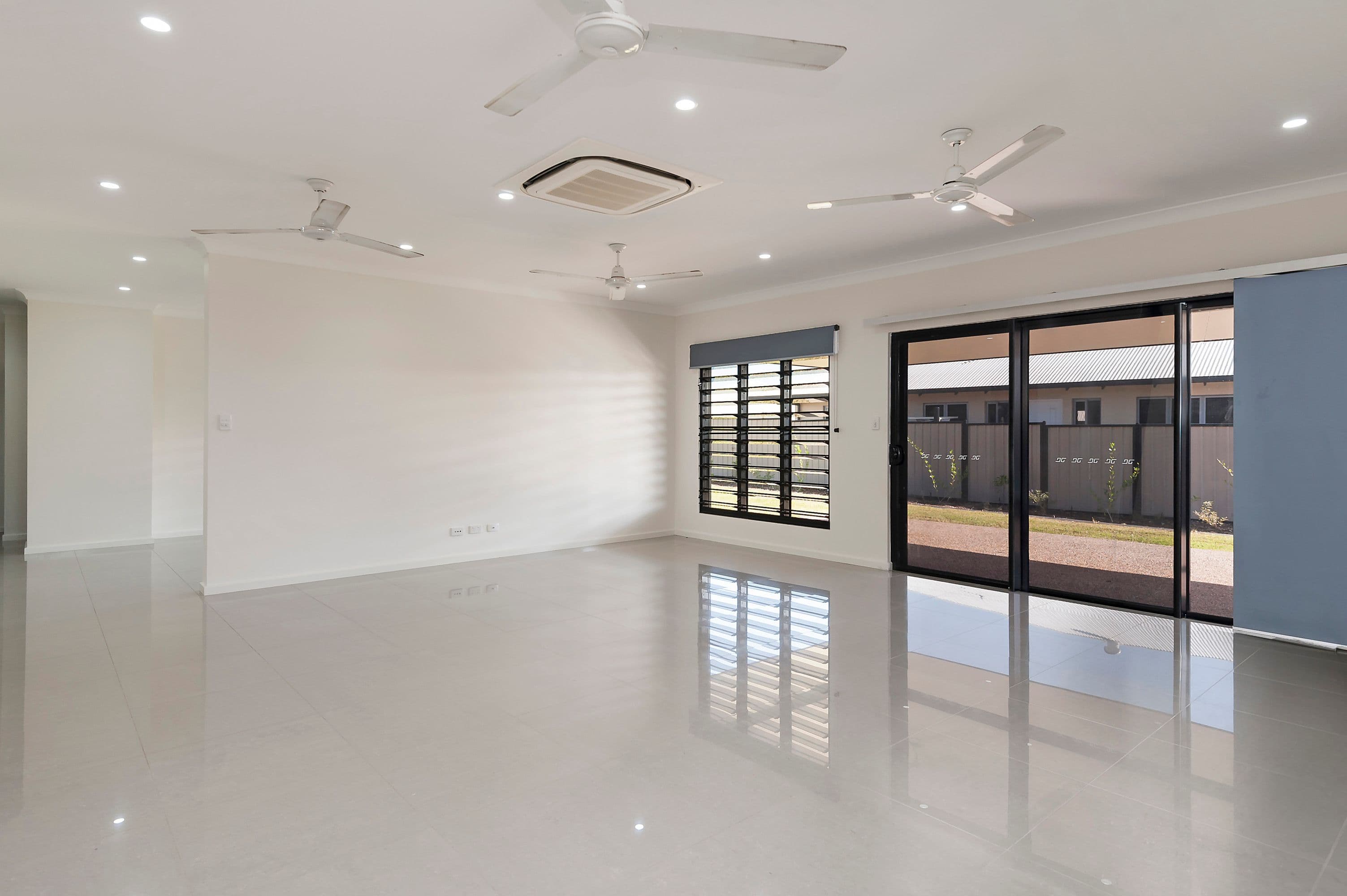 244 Forrest Parade, Bellamack NT 0832, Bellamack - Thumbnail 2