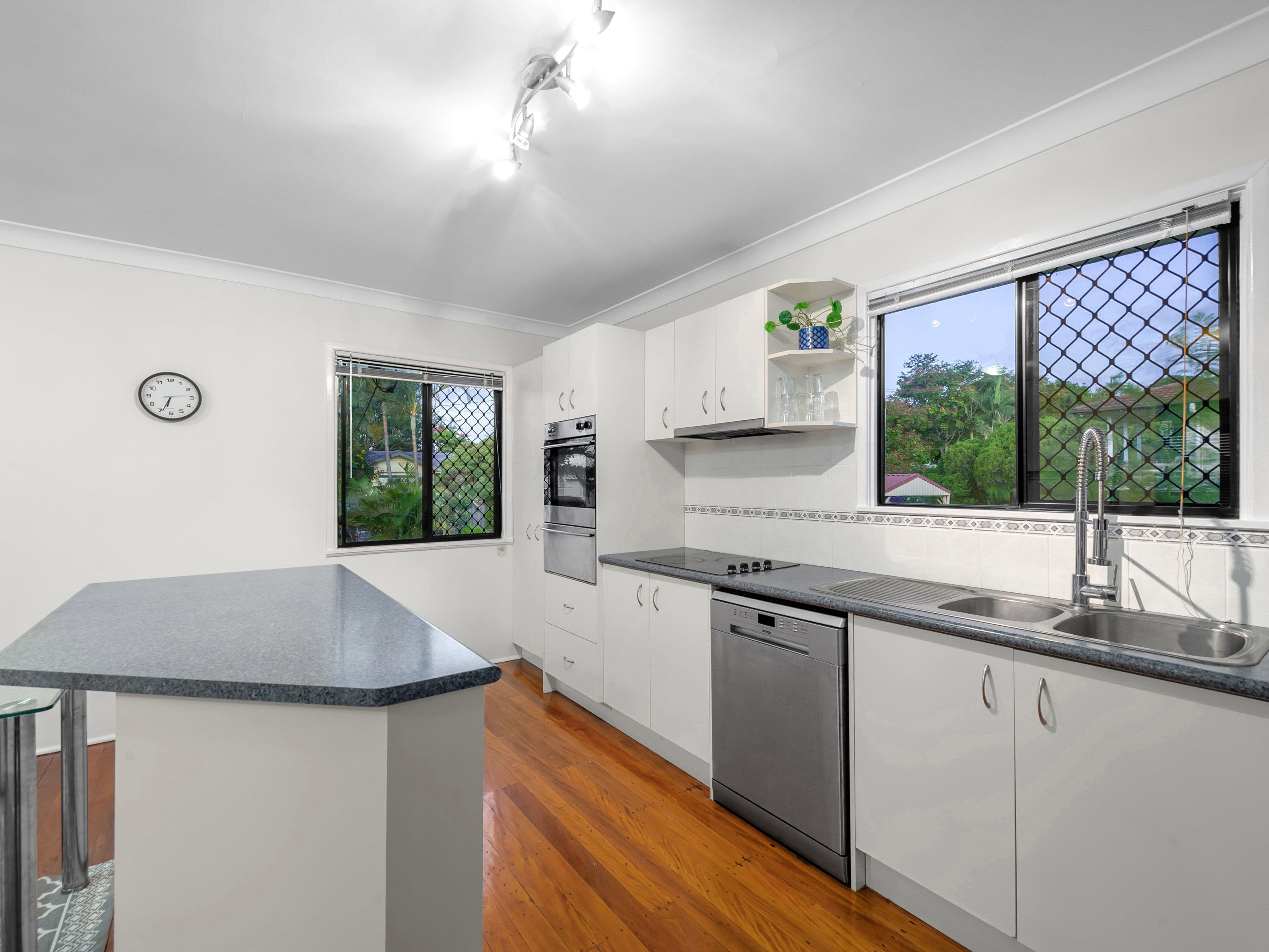 10 Primula Street, Nudgee QLD 4014, Nudgee - Thumbnail 7