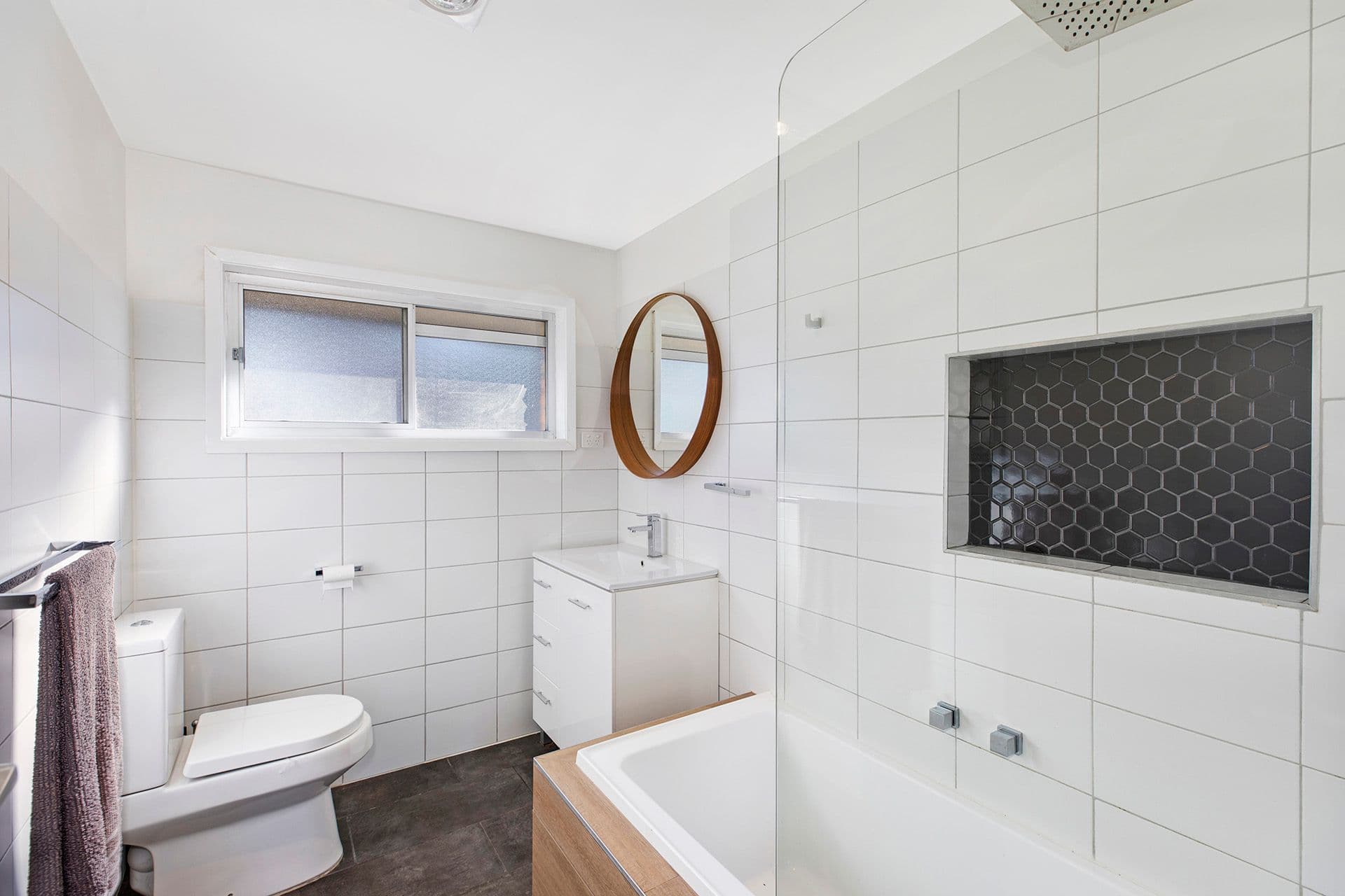 16 Echidna Street, Berkeley Vale NSW 2261, Berkeley Vale - Thumbnail 6
