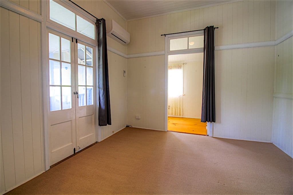 220 Warwick Road, Churchill QLD 4305, Churchill - Thumbnail 7