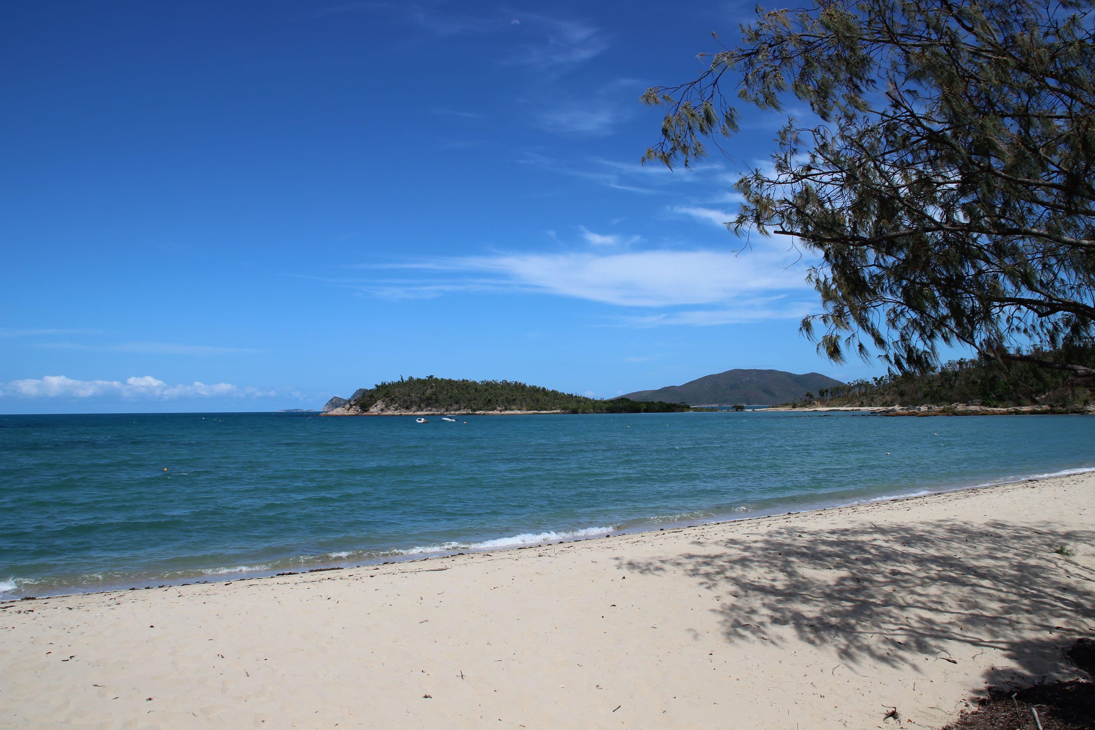 30 Gloucester Avenue, Hideaway Bay QLD 4800, Hideaway Bay - Thumbnail 2