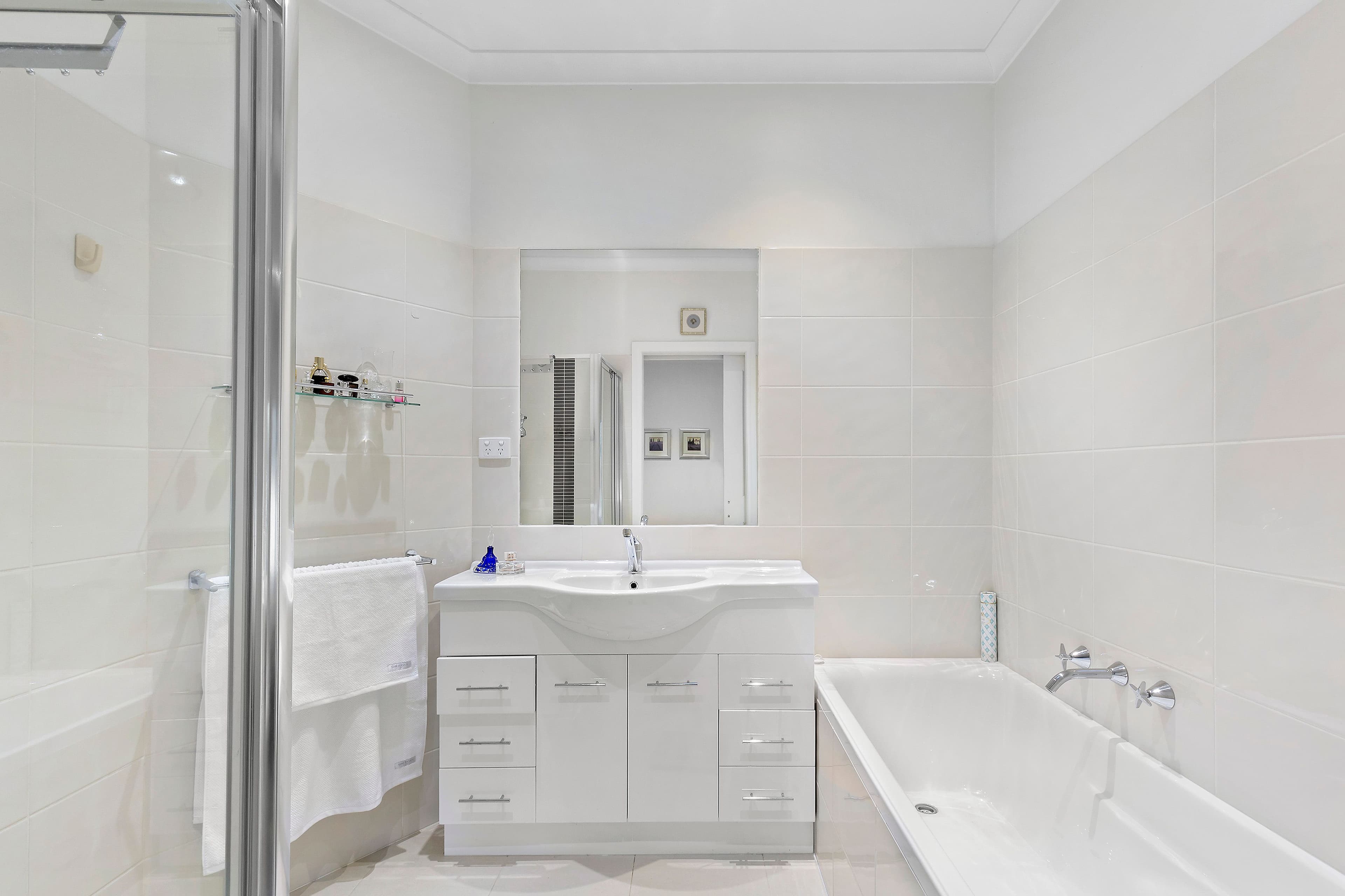 15 Tullius Avenue, Oakleigh East VIC 3166, Oakleigh East - Thumbnail 7