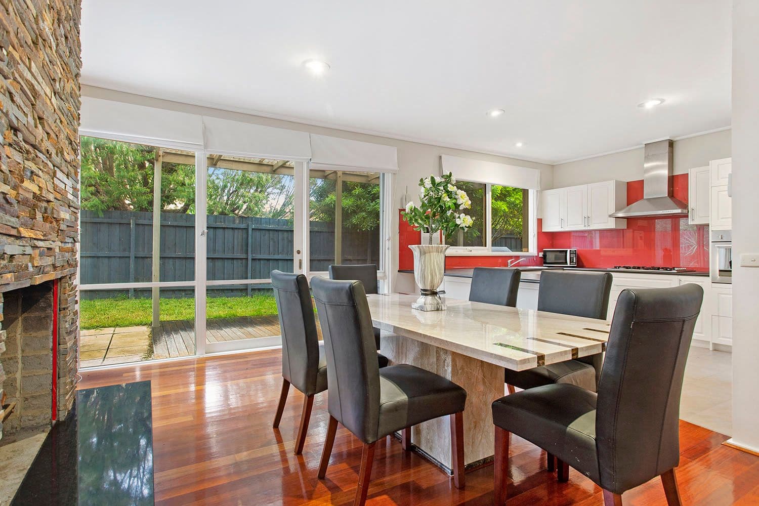 77 Beach Road, Mentone VIC 3194, Mentone - Thumbnail 8