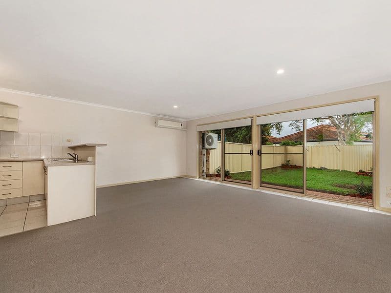 17 Yaun Street, Coomera QLD 4209, Coomera - Thumbnail 4