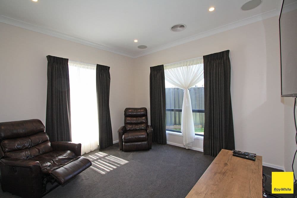 3 Carnell Close, Bungendore - Thumbnail 4