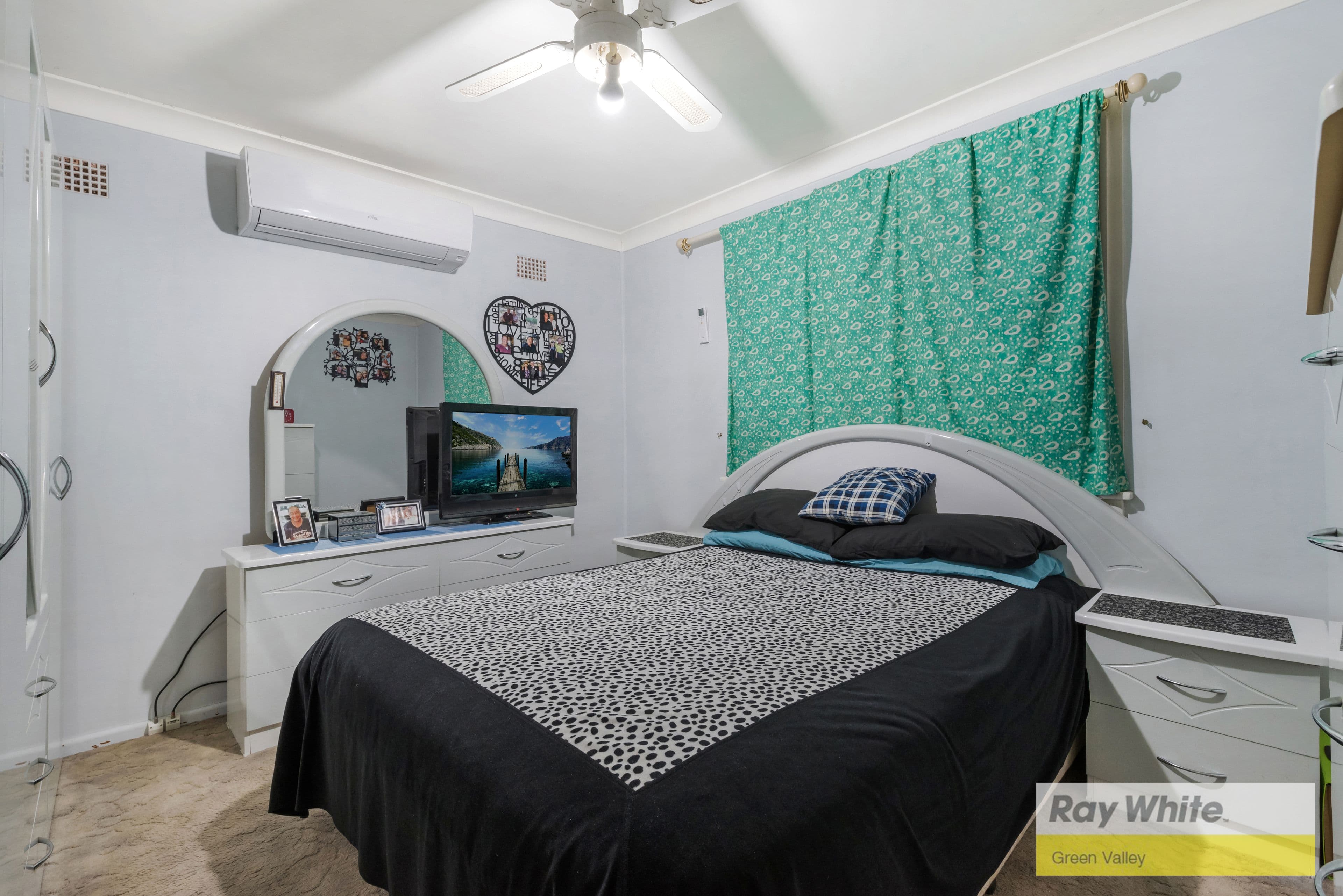 15 Kaluga Street, Busby NSW 2168, Busby - Thumbnail 3