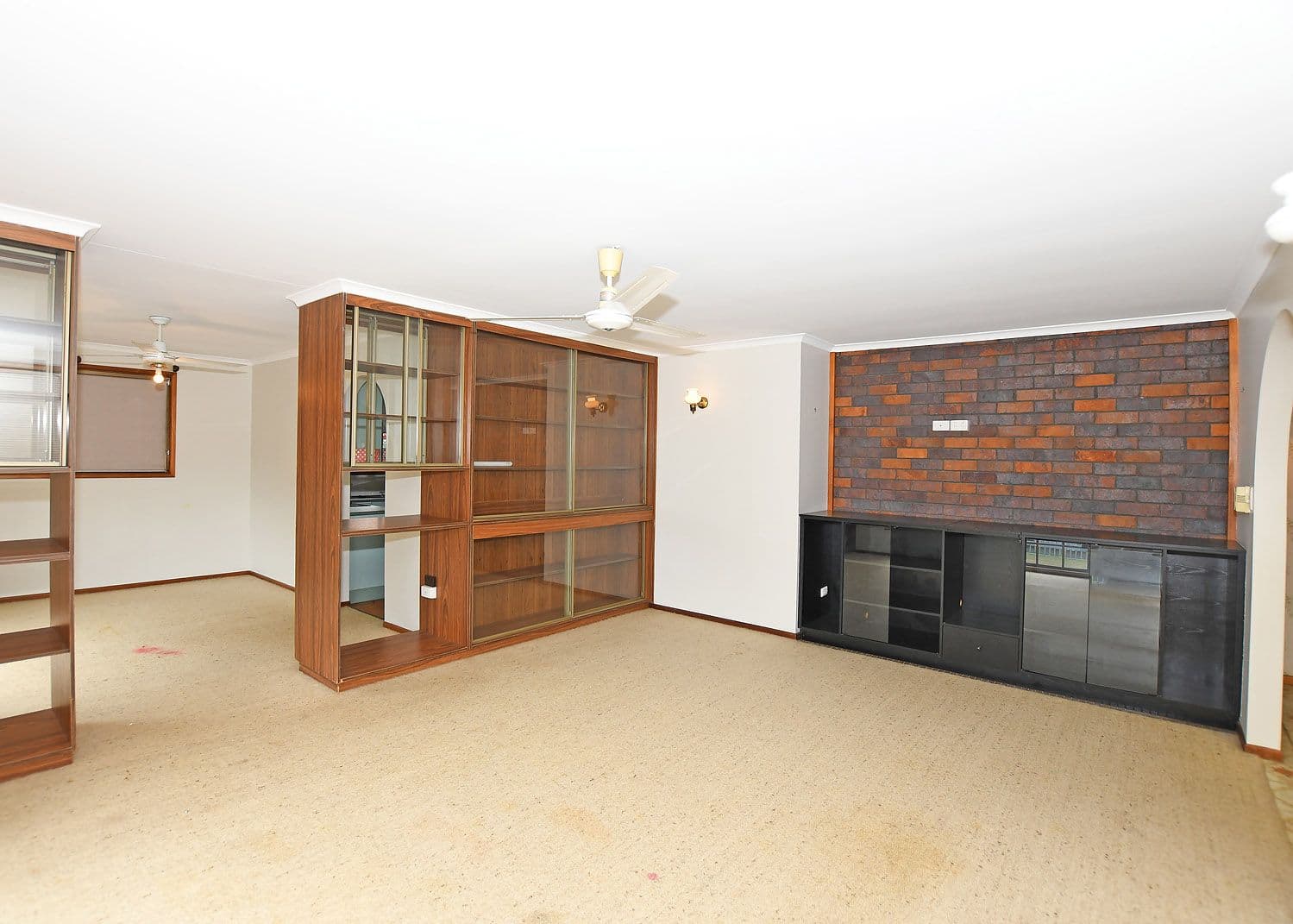 10 Glasgow Street, Maryborough QLD 4650, Maryborough - Thumbnail 3