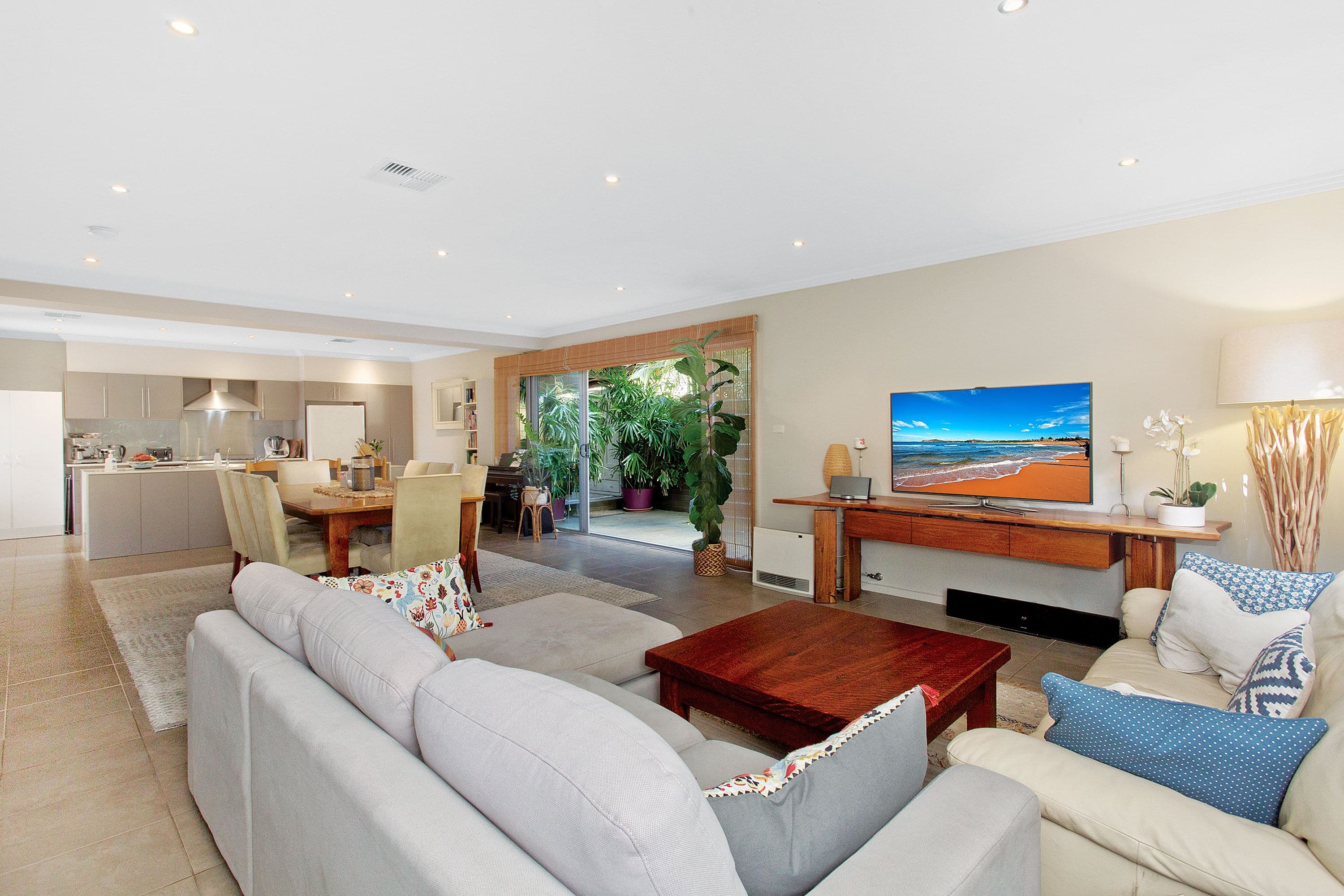 1811 Pittwater Road, Mona Vale NSW 2103, Mona Vale - Image 1