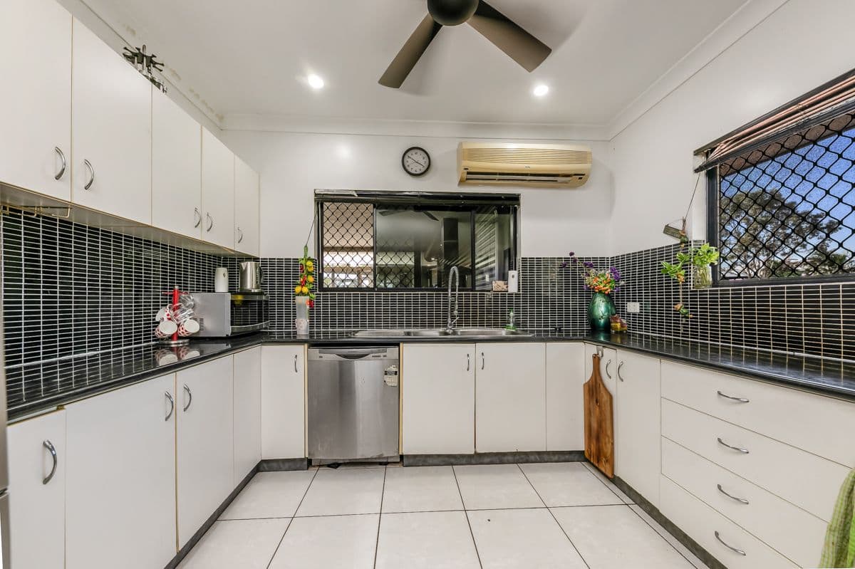 7 Riveren Court, Farrar NT 0830, Farrar - Thumbnail 2