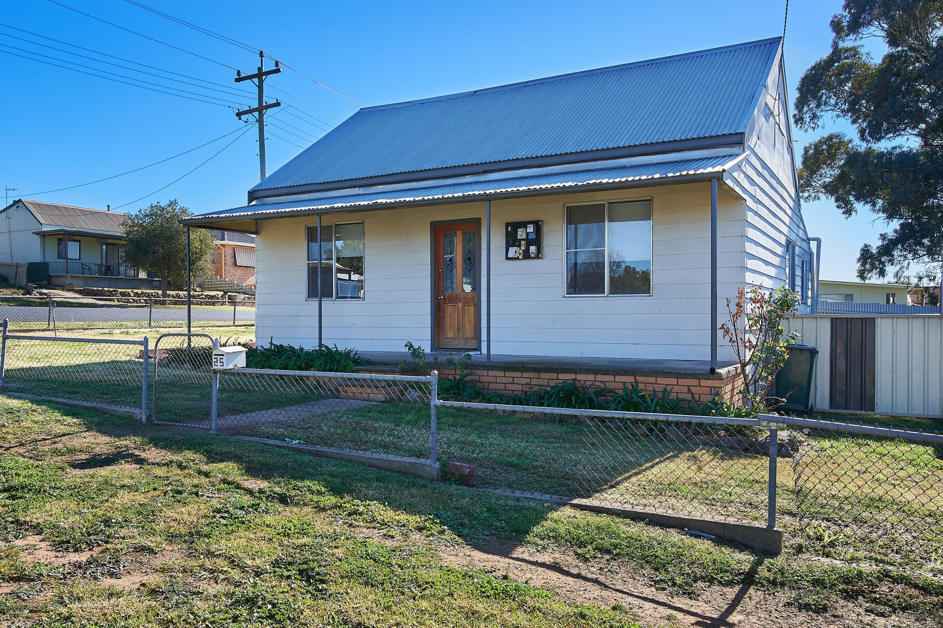 25 Thomas Street, Junee NSW 2663, Junee - Image 1