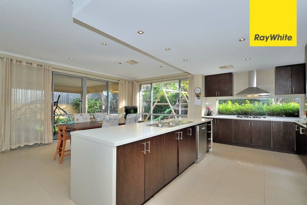 15 Neary Boulevard, Aveley WA 6069, Aveley - Thumbnail 2