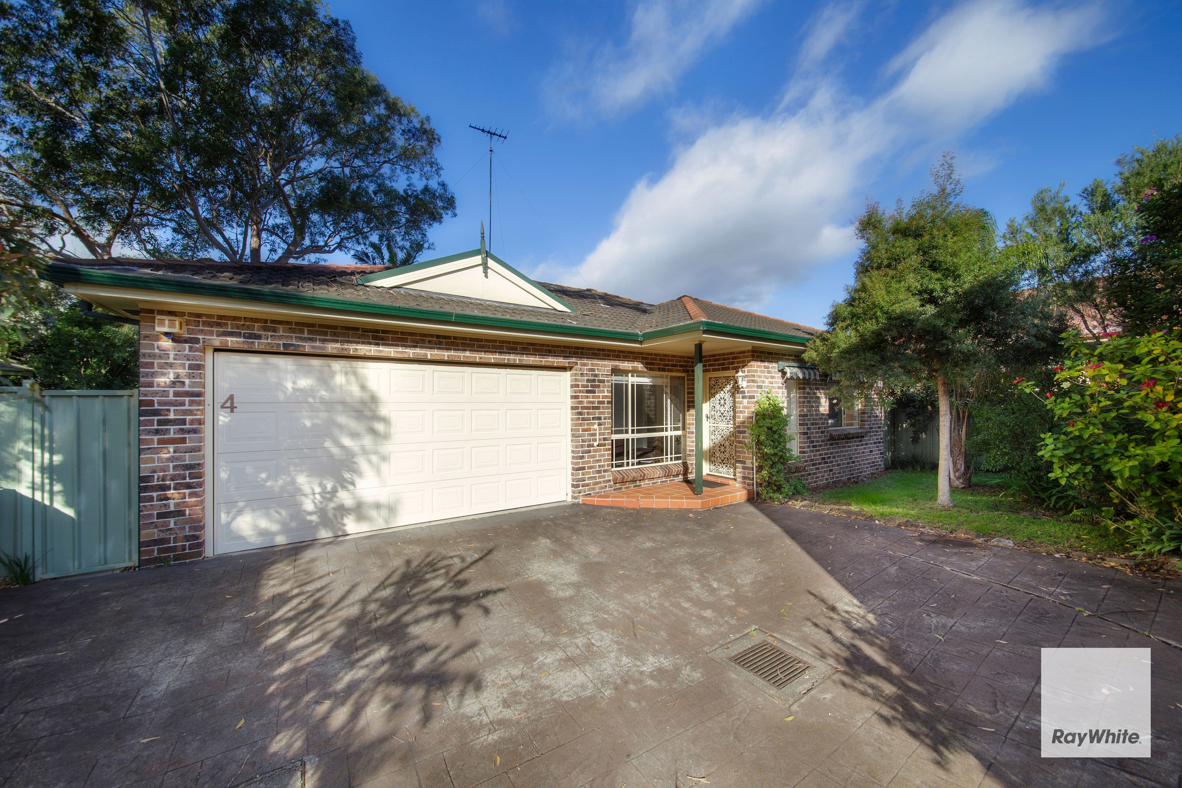 10 Nullaburra Road, Caringbah NSW 2229, Caringbah - Image 1