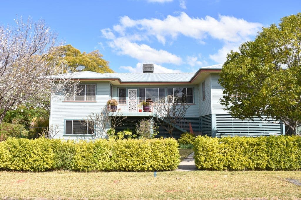 16 Webb Avenue, Moree - Image 1