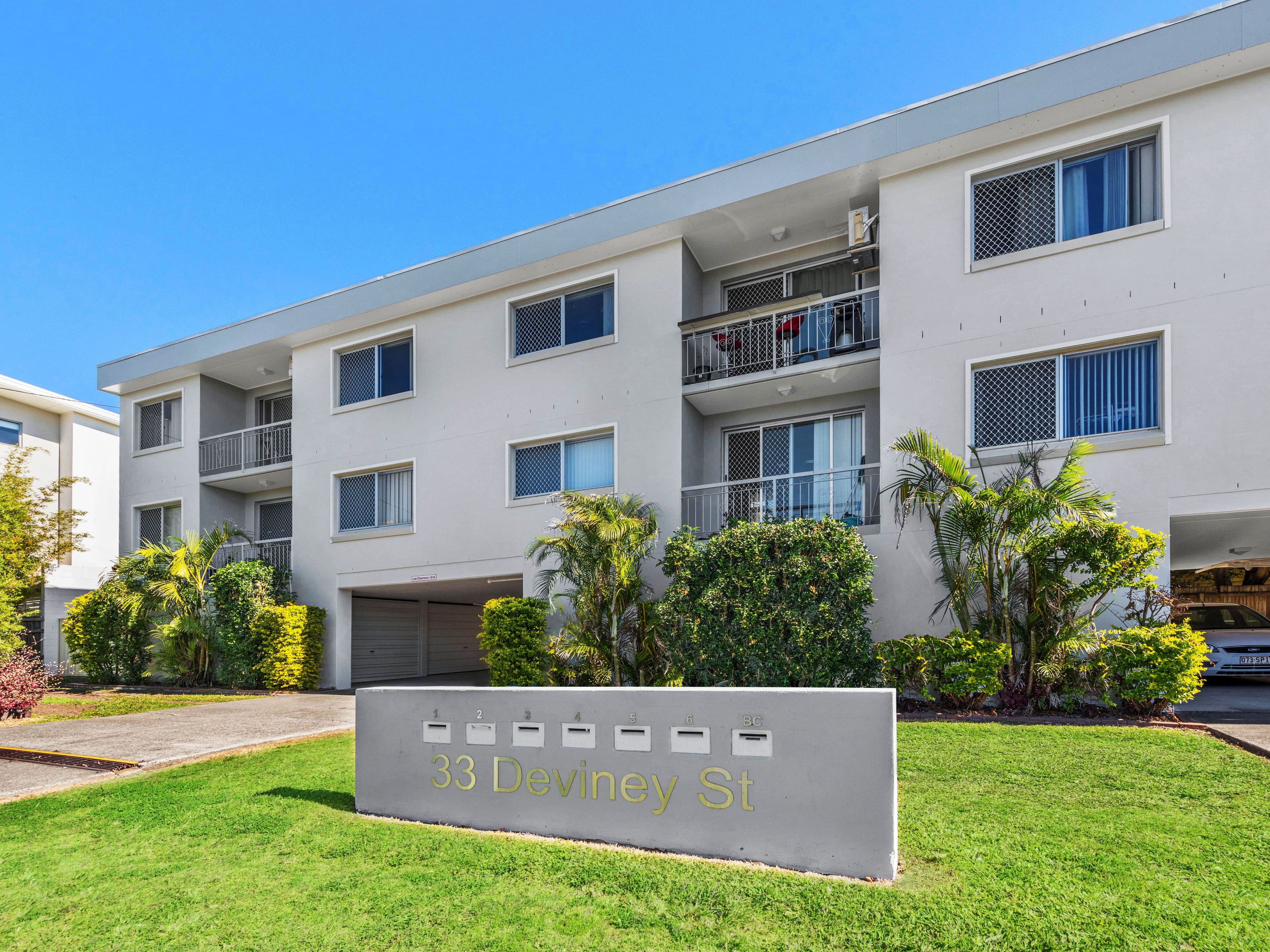 33 Deviney Street, Morningside QLD 4170, Morningside - Thumbnail 2