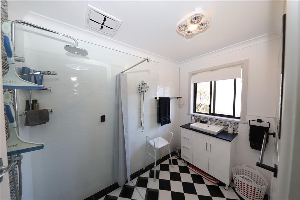 13 Kirra Street, Tumut NSW 2720, Tumut - Thumbnail 6