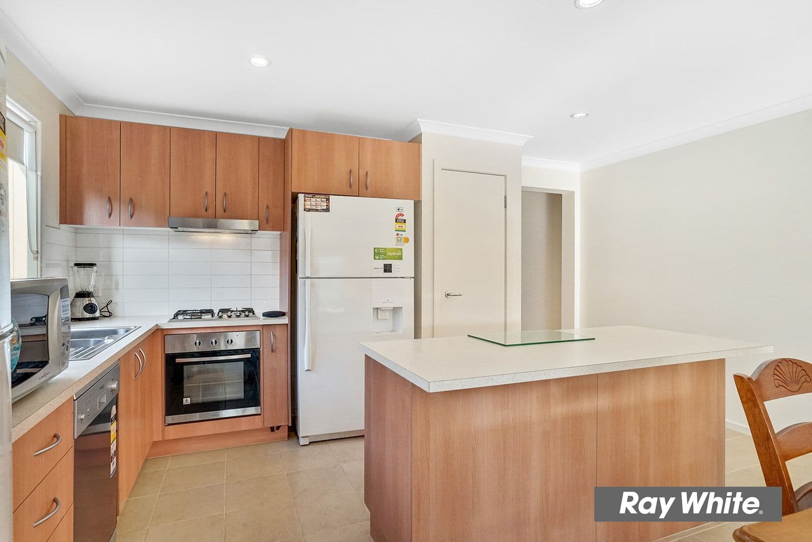 26 Claire Way, Tarneit VIC 3029, Tarneit - Thumbnail 8