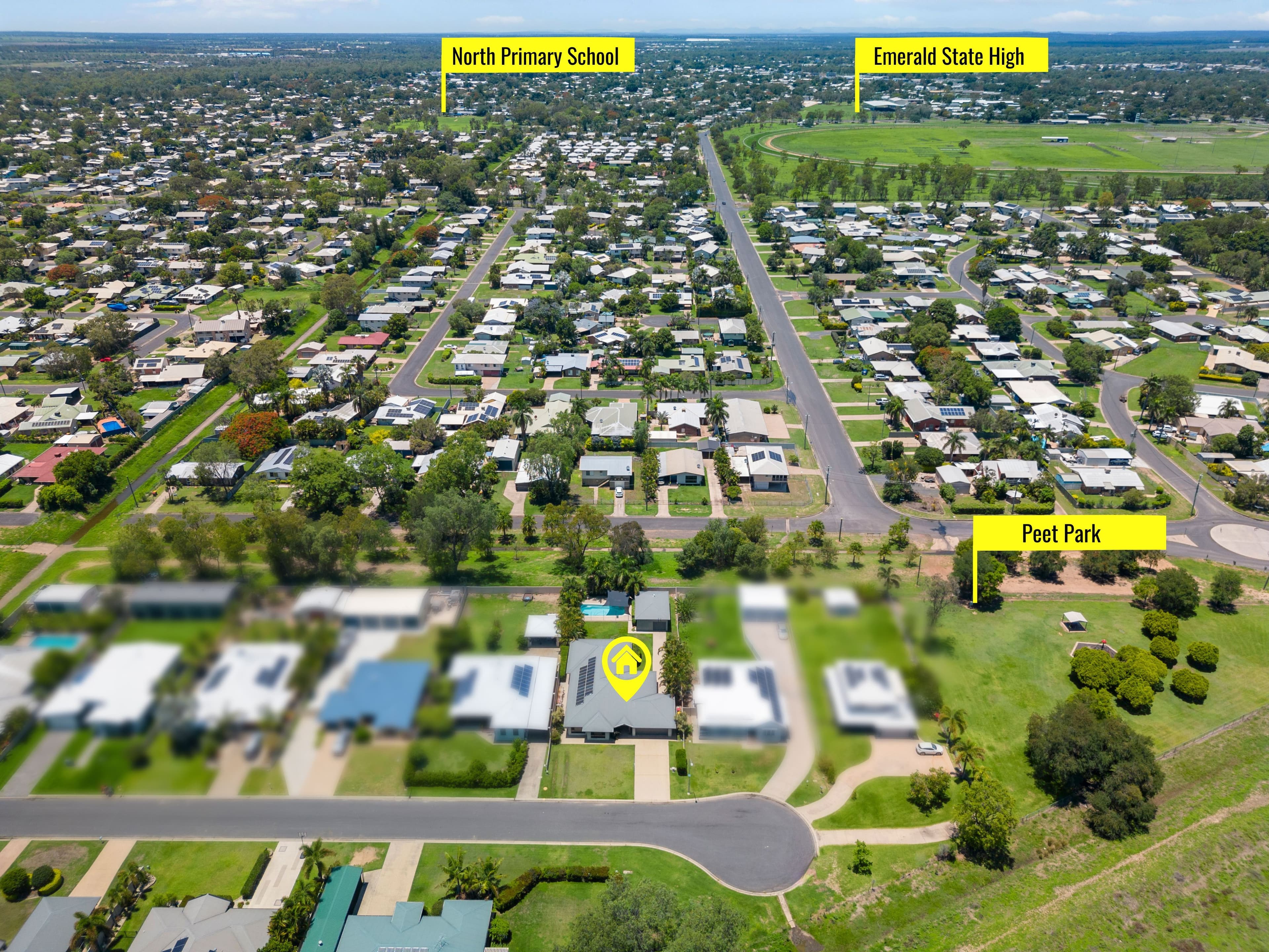 27 Carrington Place, Emerald QLD 4720, Emerald - Thumbnail 4