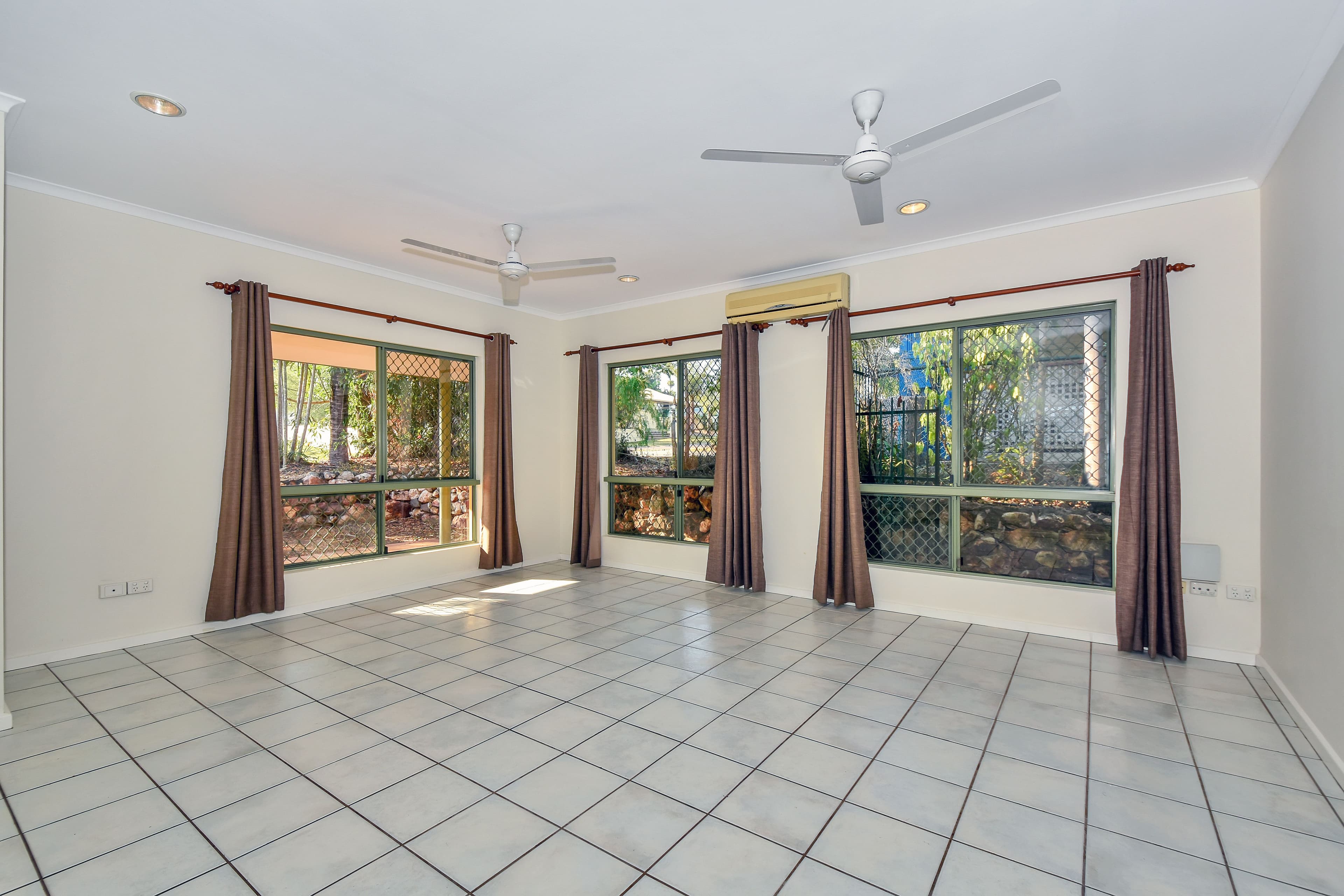 21 Rosebery Drive, Rosebery NT 0832, Rosebery - Thumbnail 4