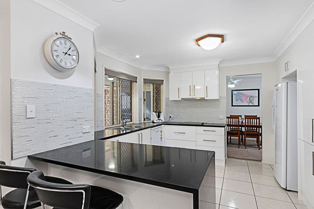 13 Carissa Street, Mount Cotton QLD 4165, Mount Cotton - Thumbnail 3