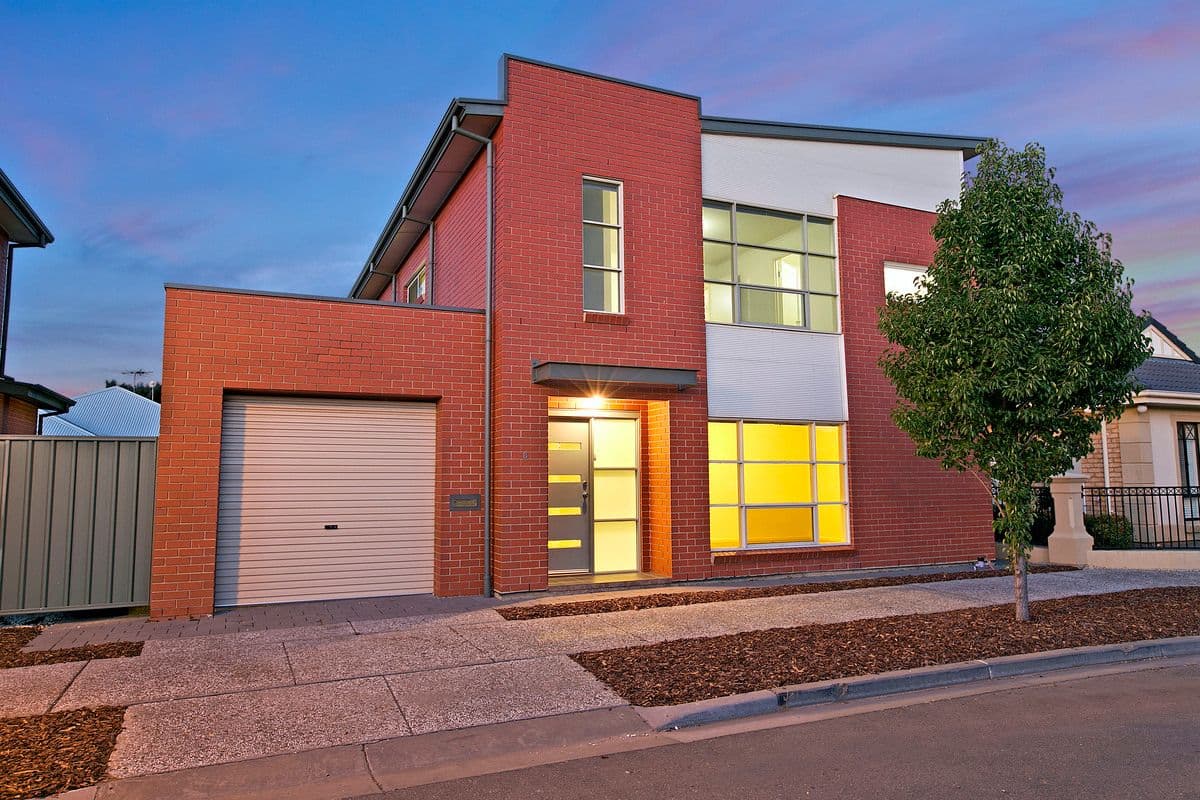 8 Sugarloaf Lane, Mawson Lakes SA 5095, Mawson Lakes - Image 1