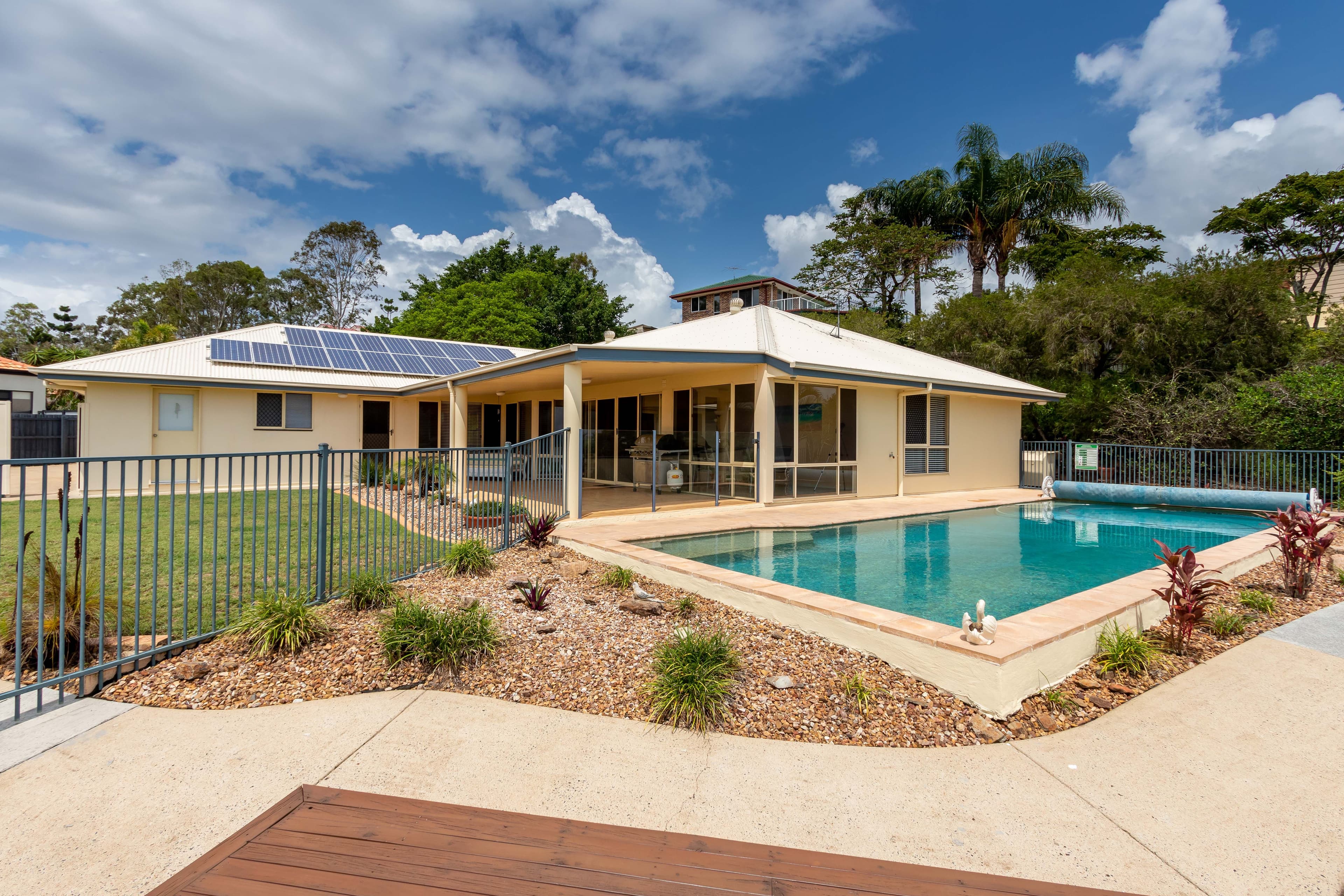 15 Barnhill Terrace, Edens Landing QLD 4207, Edens Landing - Image 1