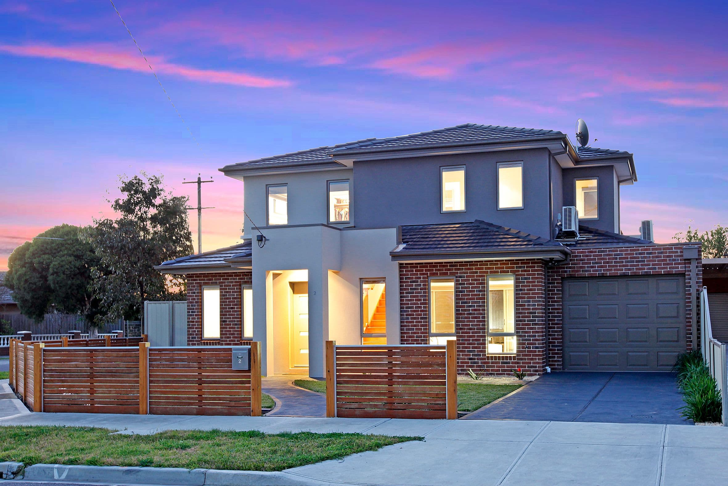 2 Robins Avenue, Reservoir VIC 3073, Reservoir - Image 1