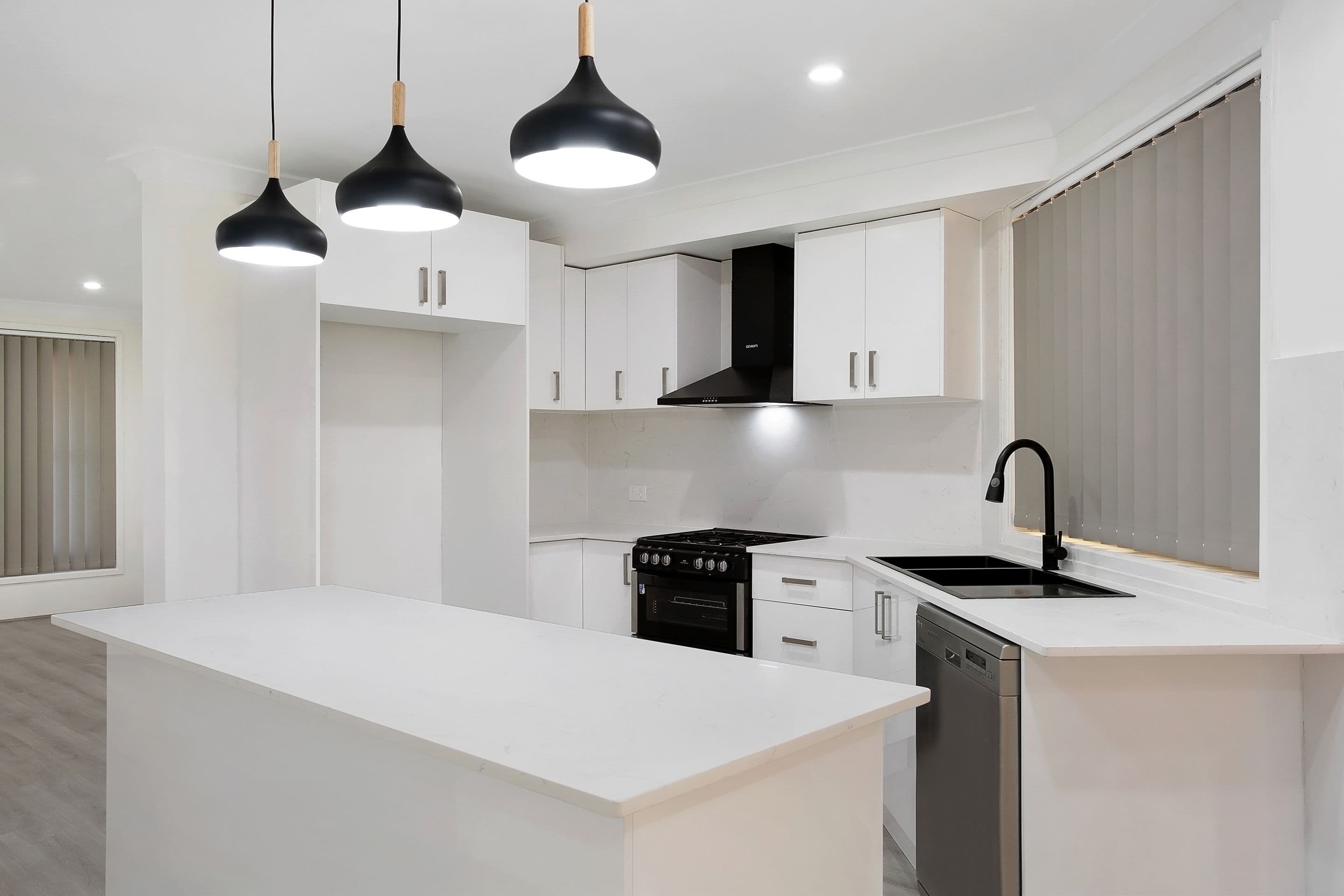 19 Dillwynia Drive, Glenmore Park NSW 2745, Glenmore Park - Thumbnail 2