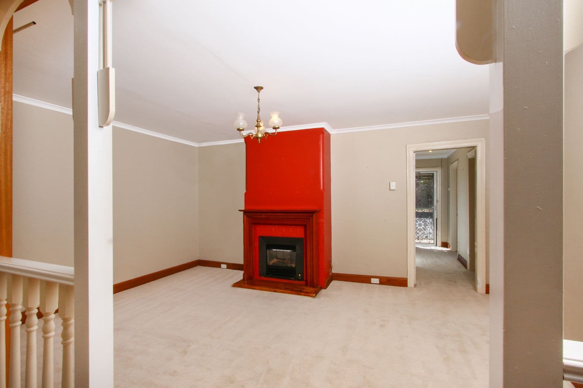 122 Clinton Street, Goulburn - Thumbnail 2