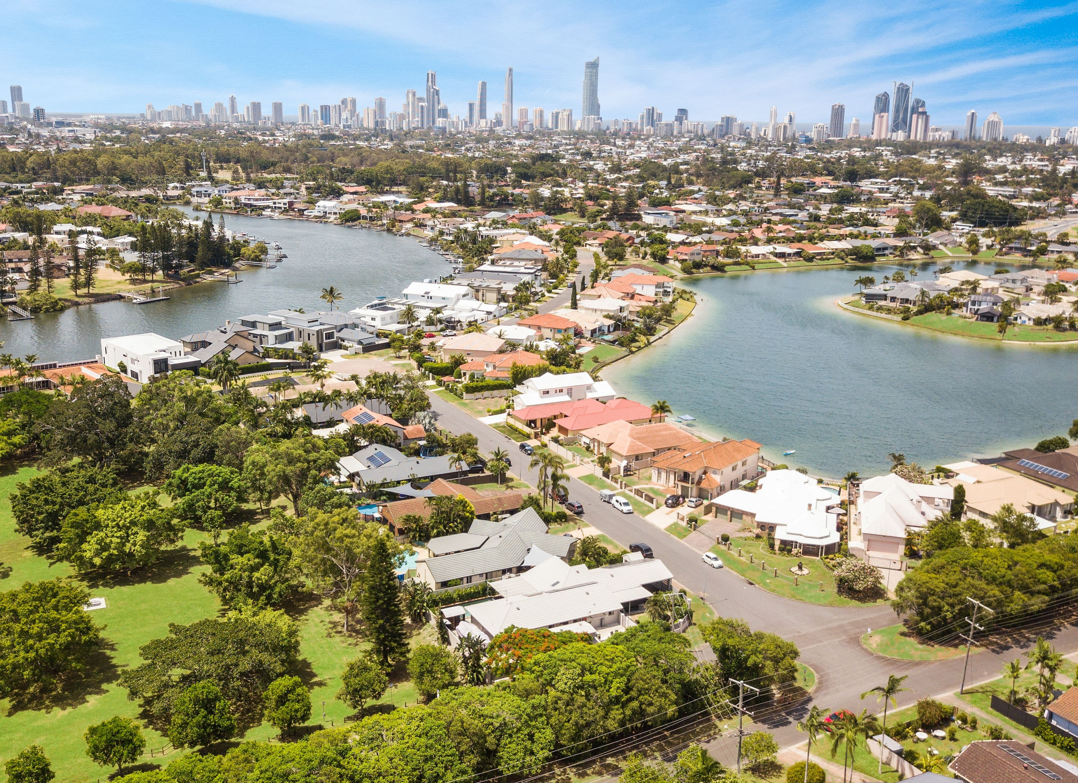 2 Lamb Street, Broadbeach Waters QLD 4218, Broadbeach Waters - Thumbnail 4