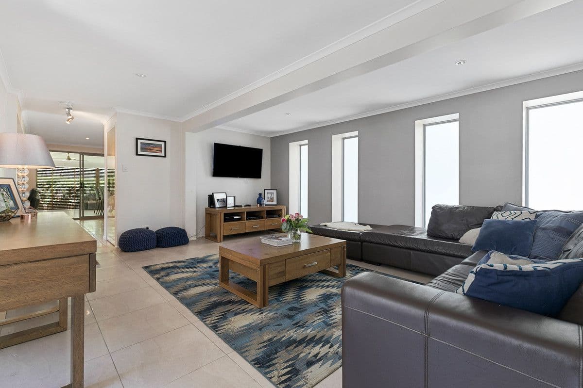 69 Main Avenue, Wavell Heights QLD 4012, Wavell Heights - Thumbnail 3