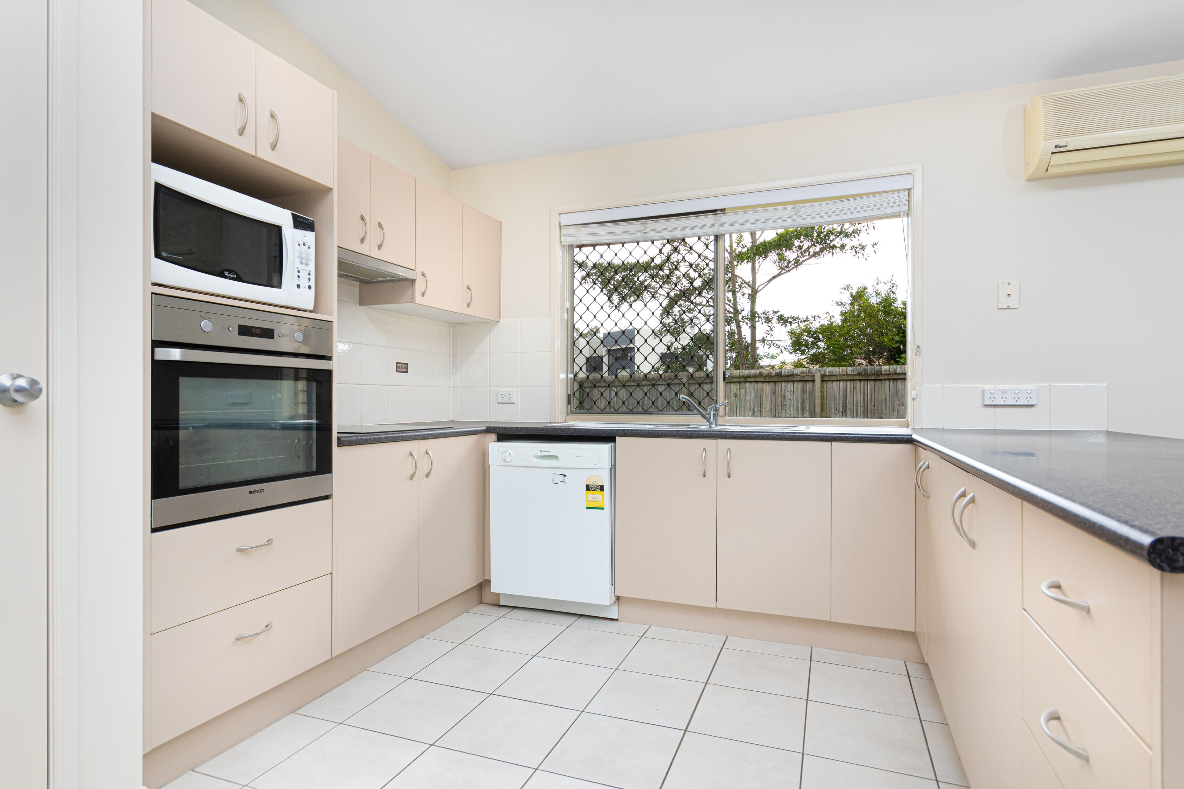 20 Brace Close, Bray Park QLD 4500, Bray Park - Thumbnail 2