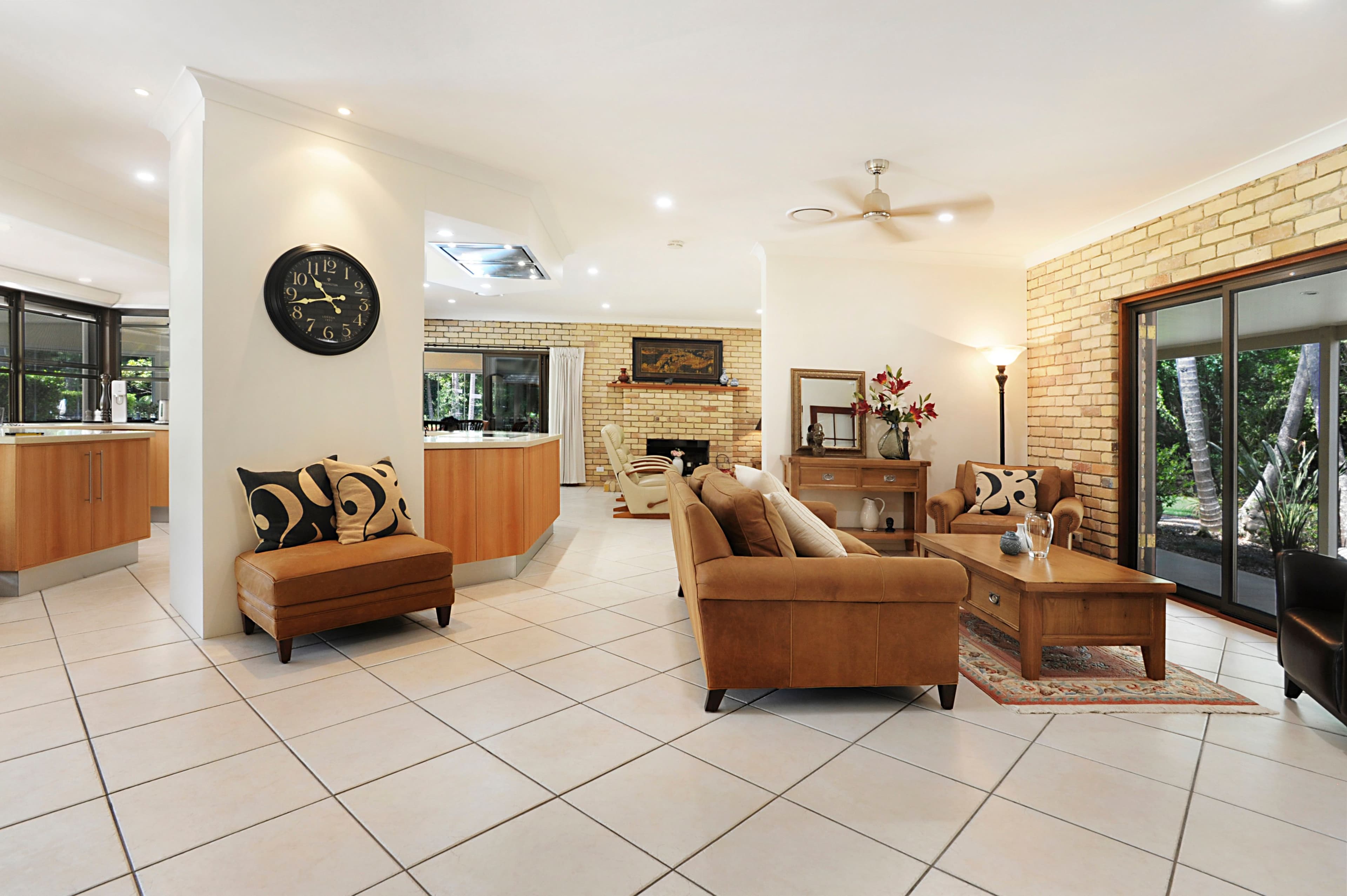 21 Camp Mountain Road, Samford Village QLD 4520, Samford Village - Thumbnail 3