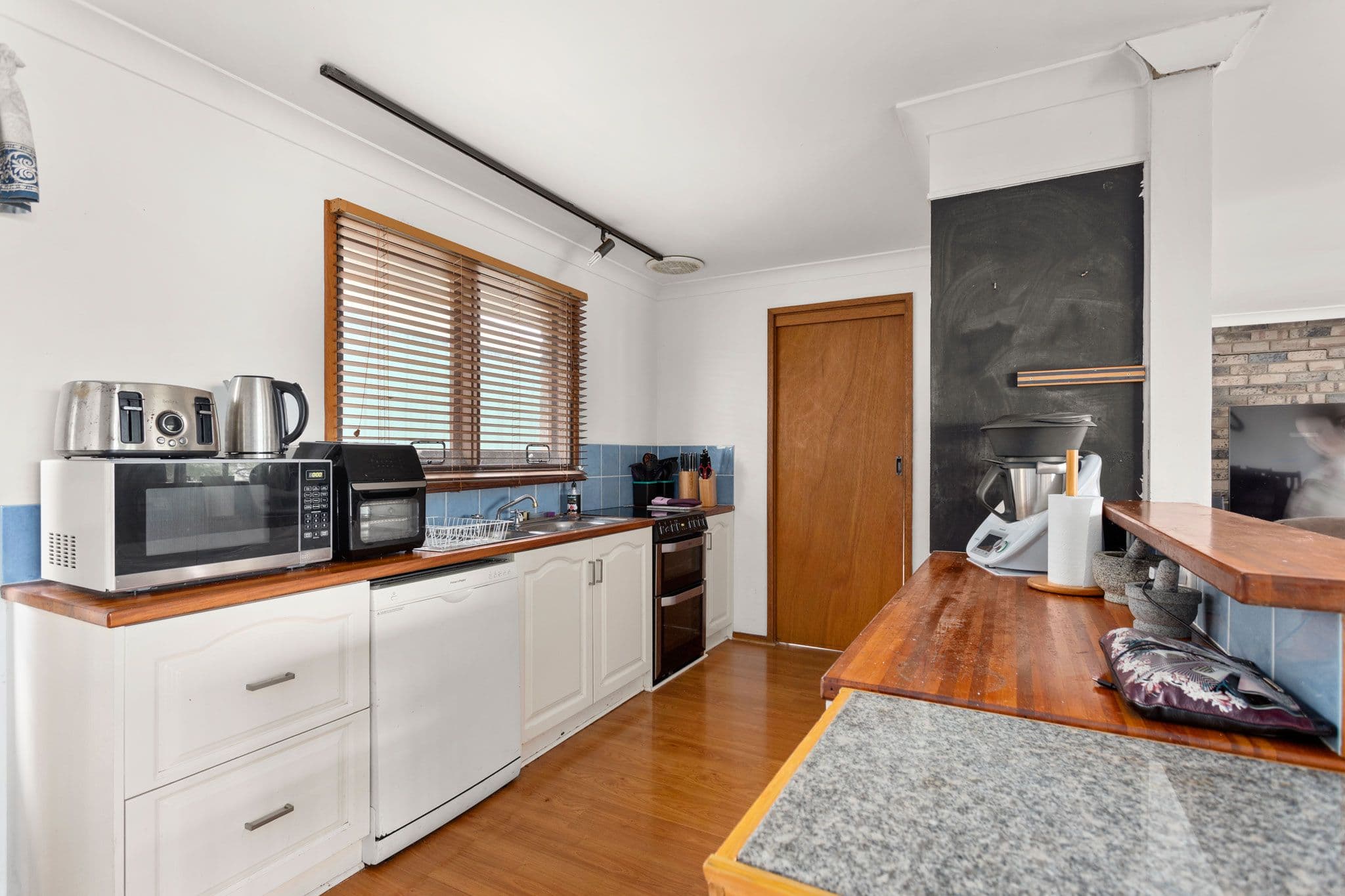 10 Banksia Close, Gloucester NSW 2422, Gloucester - Thumbnail 2