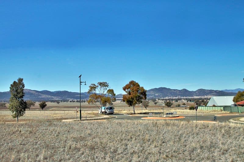 5 Peter Coote Street, Quirindi - Thumbnail 2