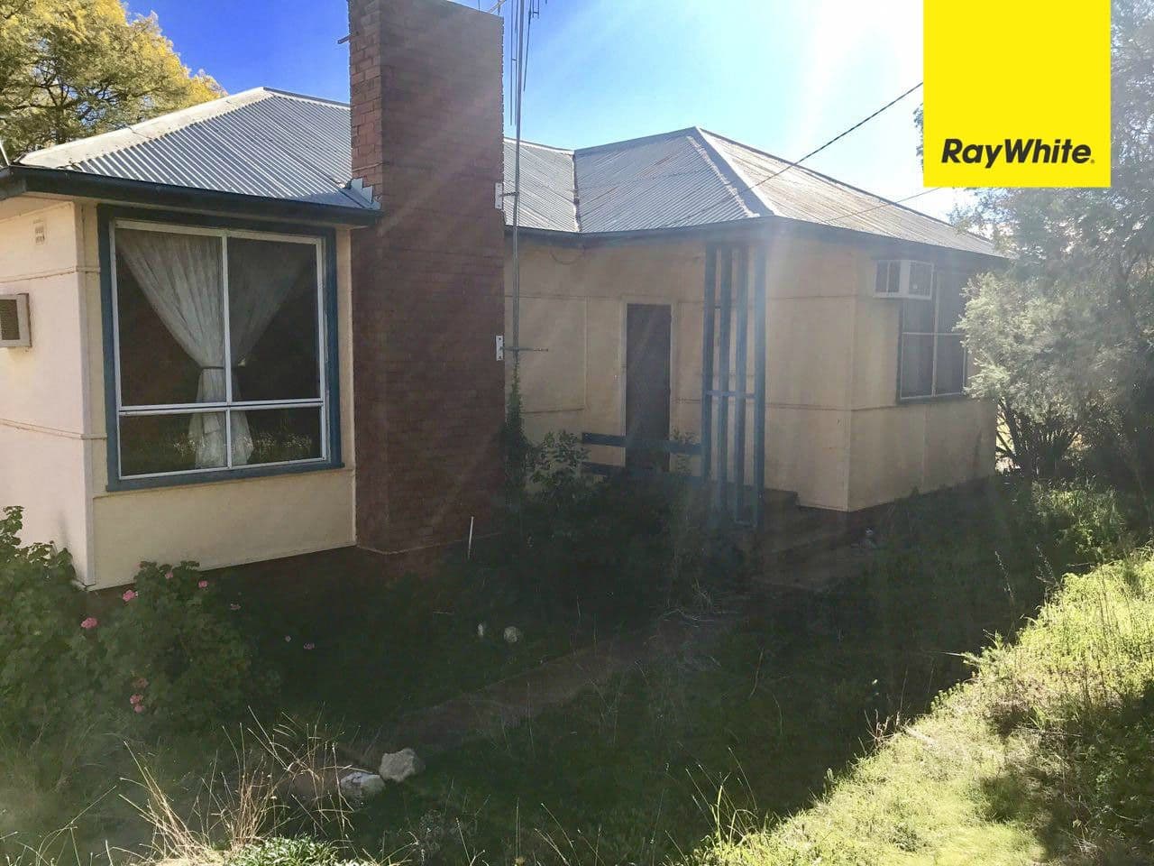 10 Charles Rigg Avenue, Parkes - Image 1