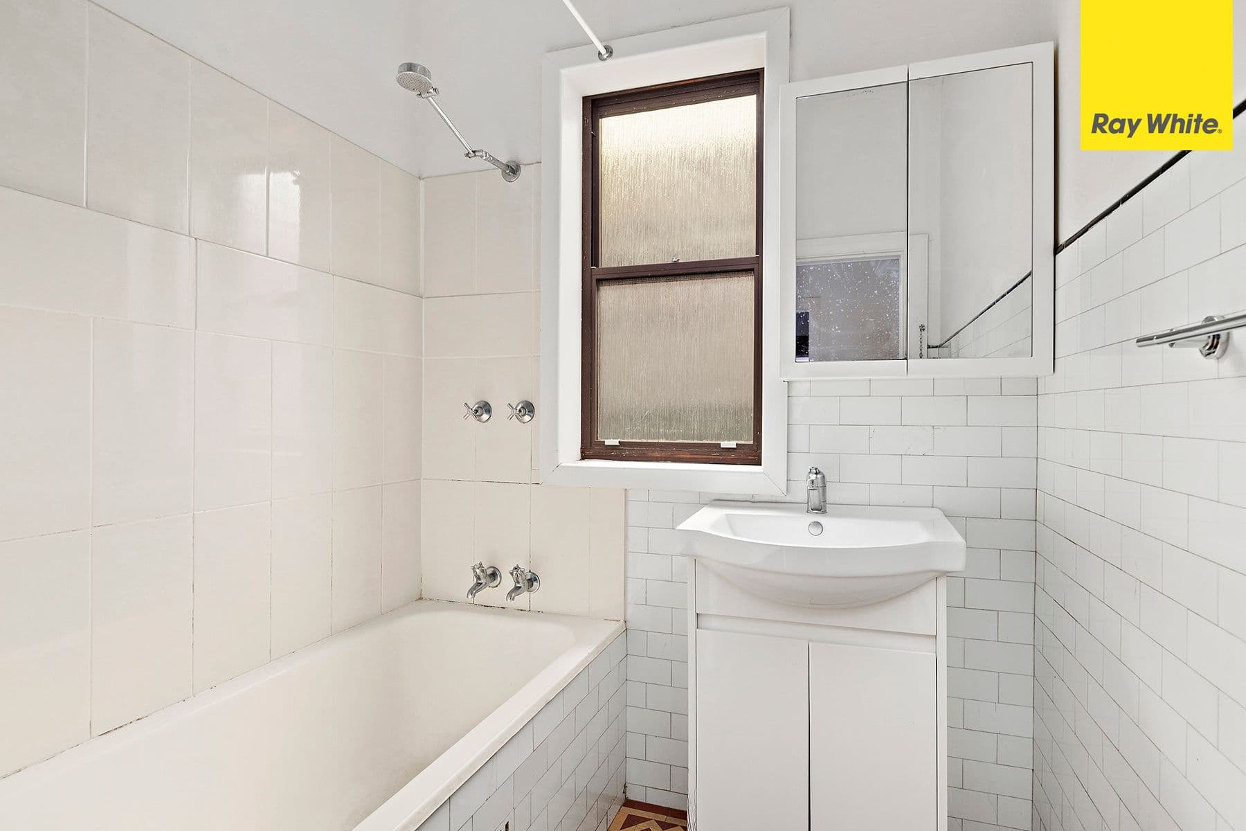 5 Warren Parade, Punchbowl - Thumbnail 6