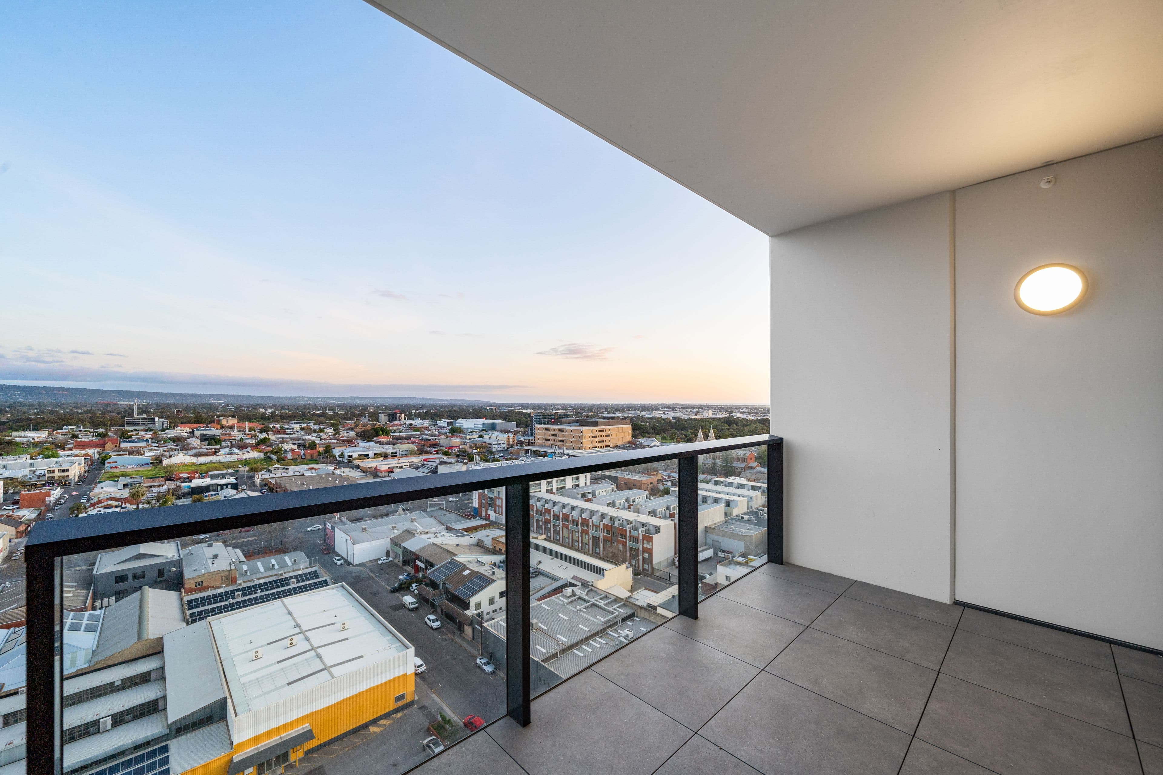 S1803/180 Franklin Street, Adelaide SA 5000, Adelaide - Thumbnail 5