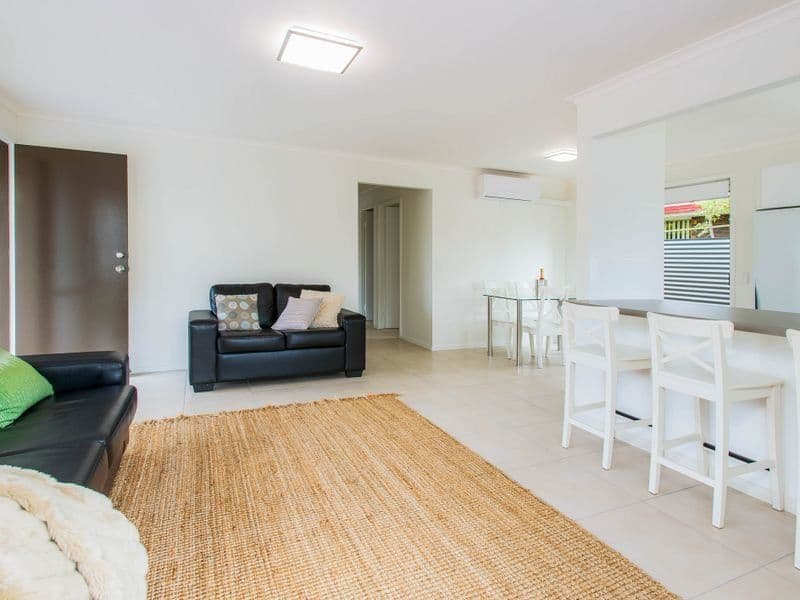 38 Howard Street, Runaway Bay QLD 4216, Runaway Bay - Thumbnail 4