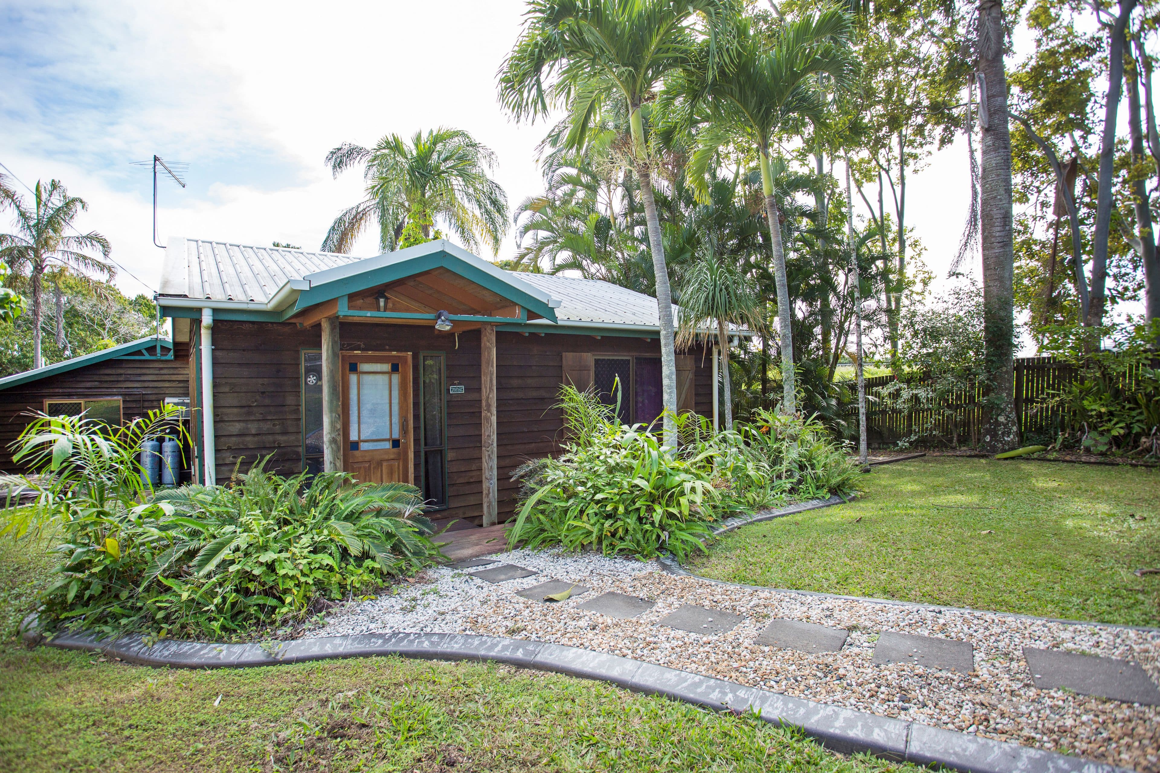 5 Mooney Court, Glenella QLD 4740, Glenella - Thumbnail 2