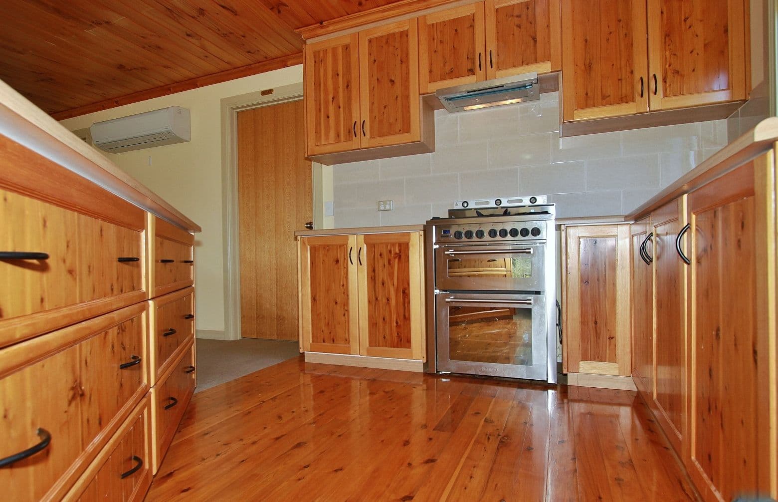 5 Gibb Road, Heathcote VIC 3523, Heathcote - Thumbnail 4